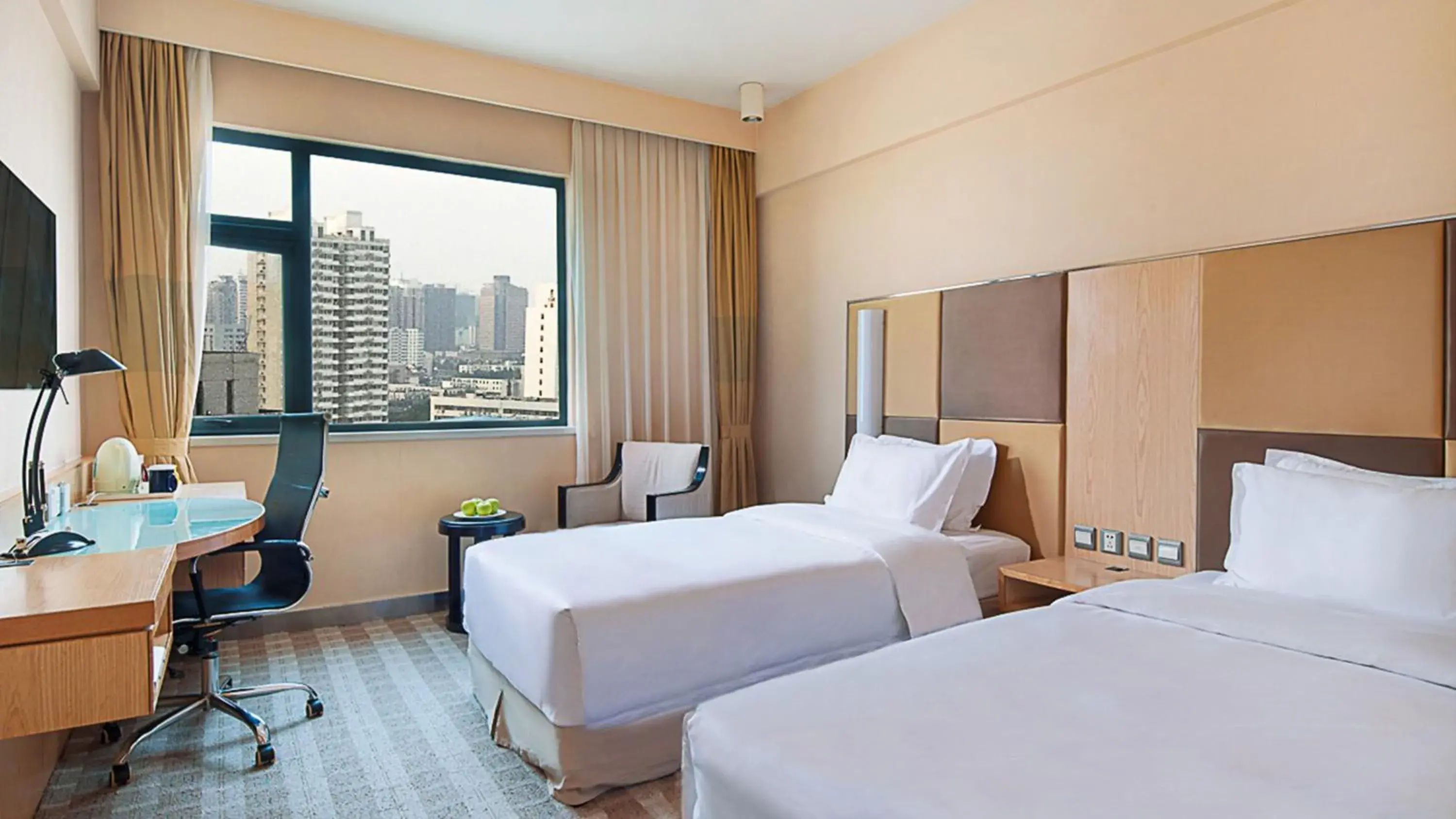 Standard Room with Two Single Beds in Holiday Inn Express Zhengzhou Zhongzhou by IHG Standard Room with Two Single Beds in Holiday Inn Express Zhengzhou Zhongzhou by IHG