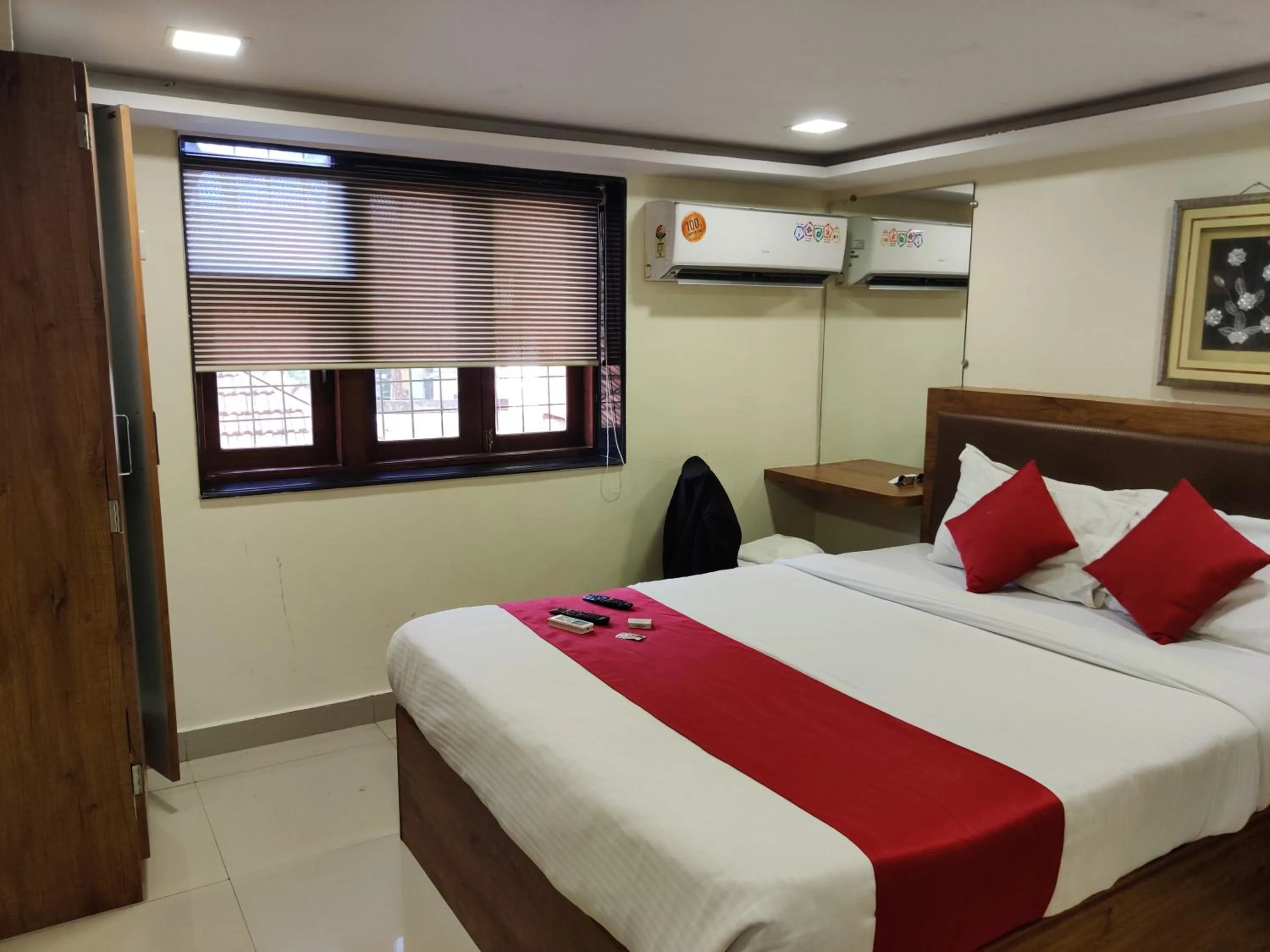 Bed in Hotel Happyland