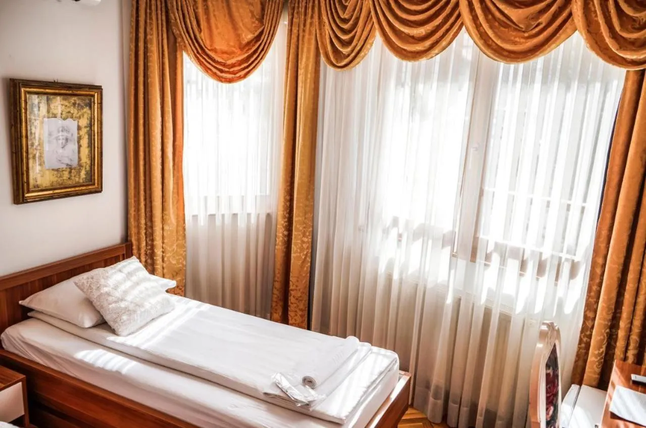 Bedroom, Bed in Hotel Herc Sarajevo