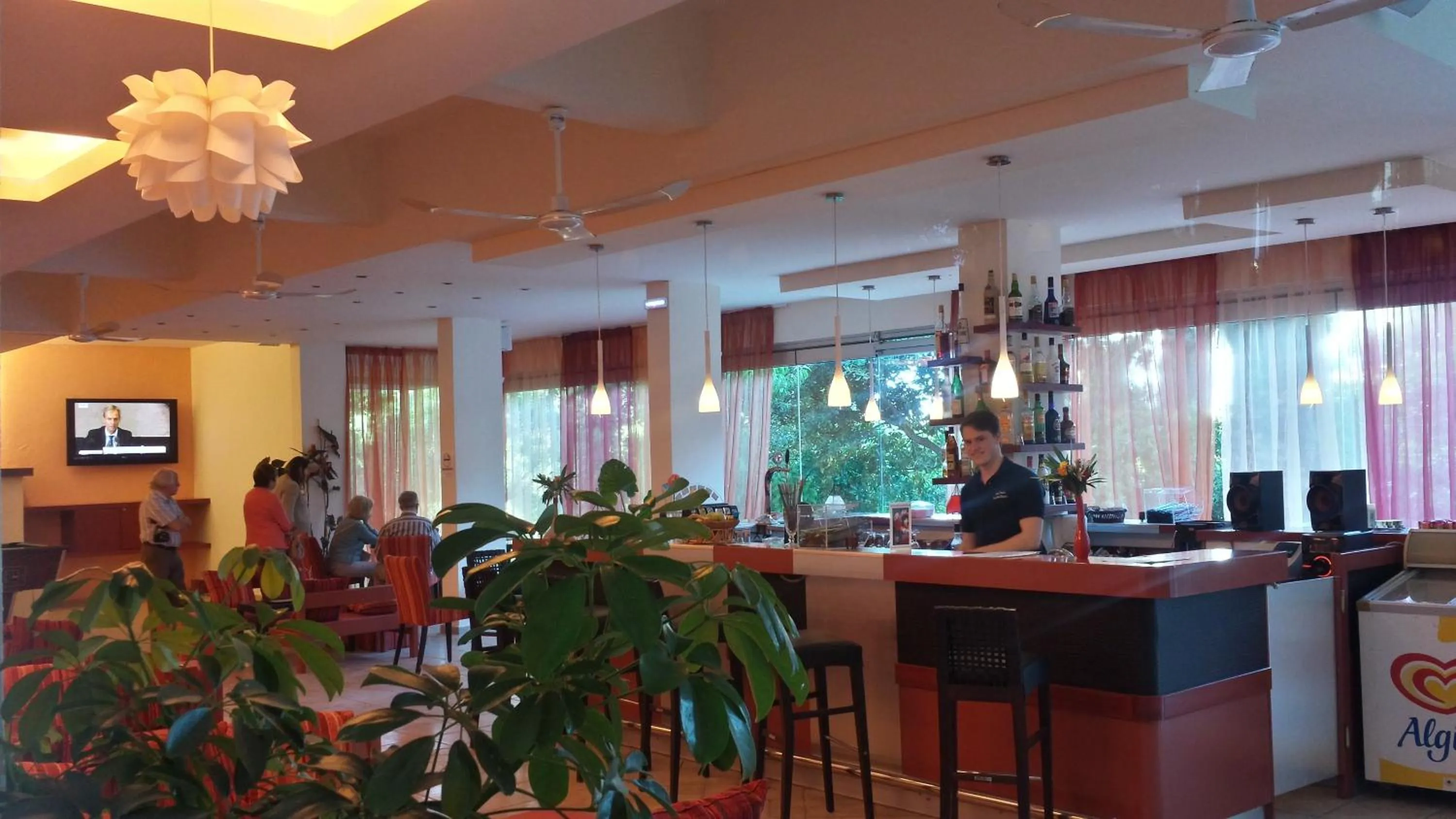 Lounge or bar in Ipsos Beach Hotel