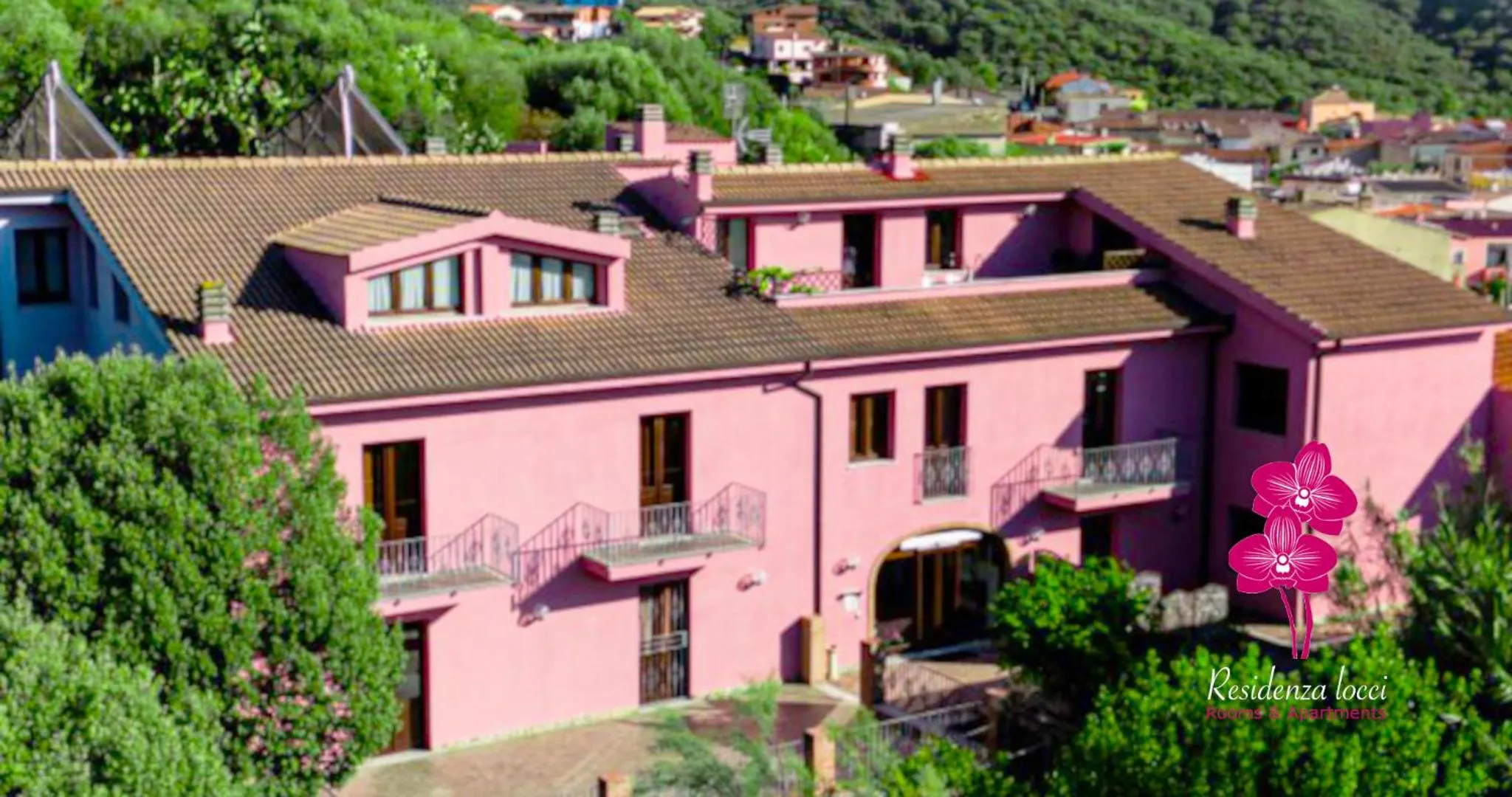 Property building in Residenza Locci - Rooms & Apartments