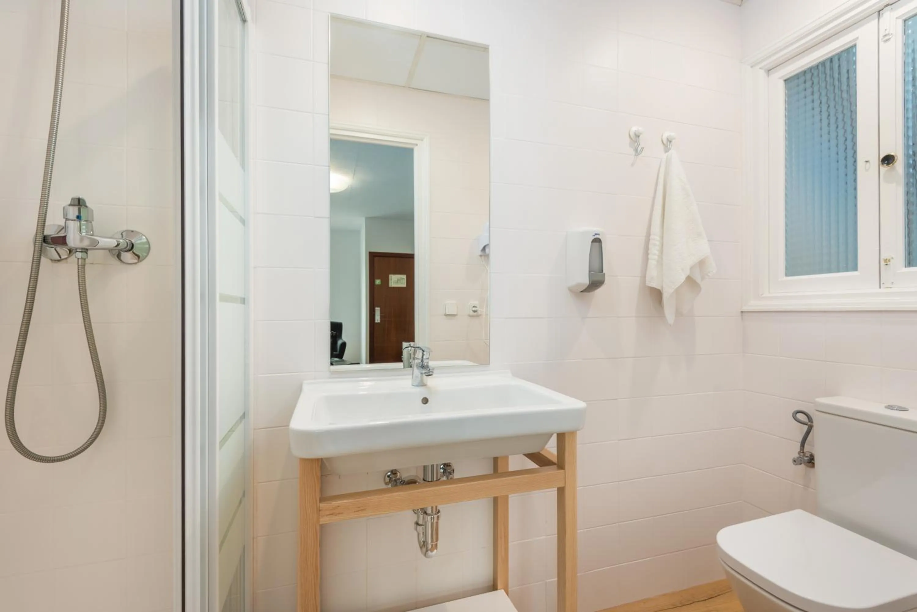 Bathroom in Hostal Jume - Urban Rooms