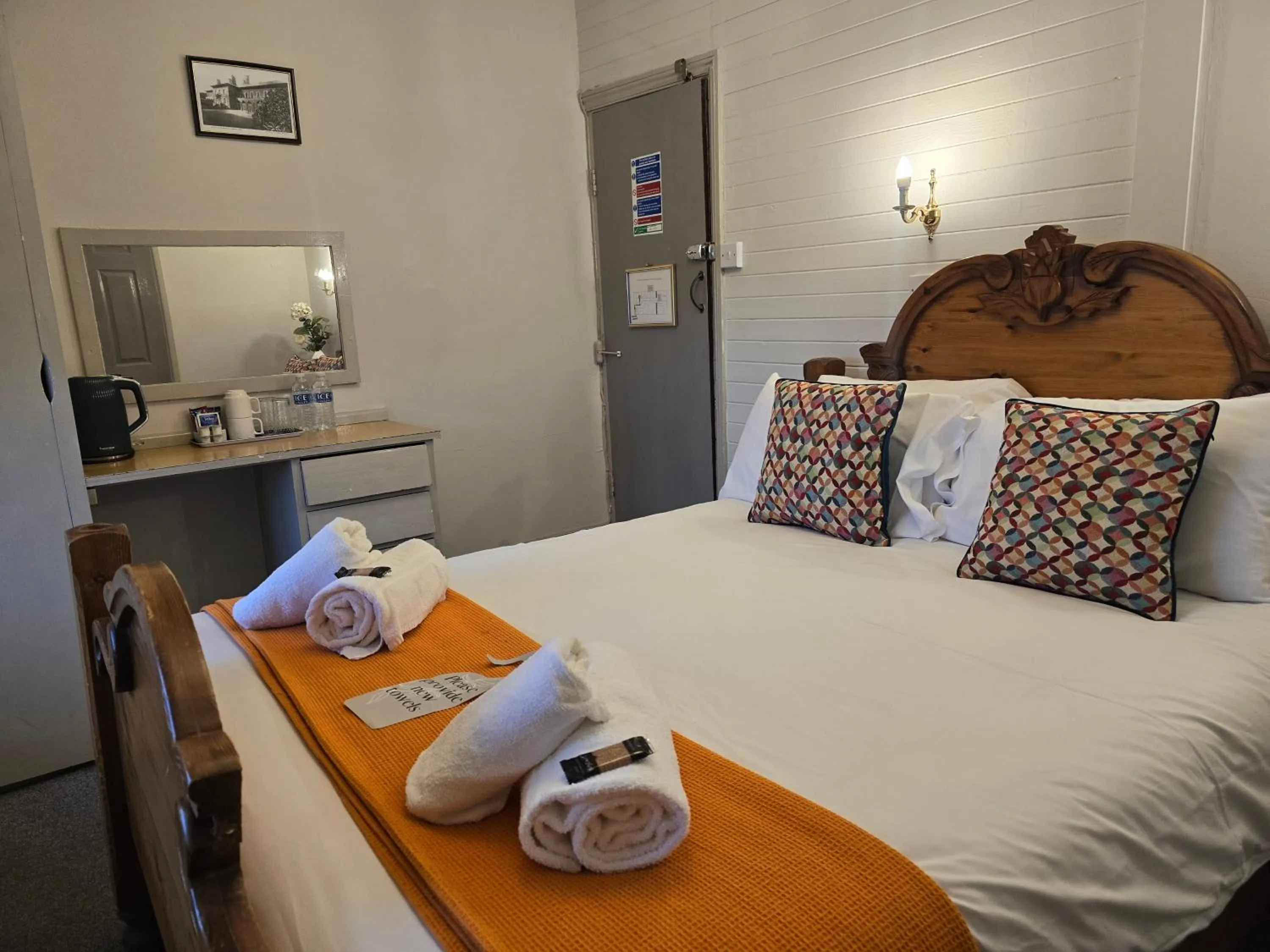 Bed in Littledean House Hotel