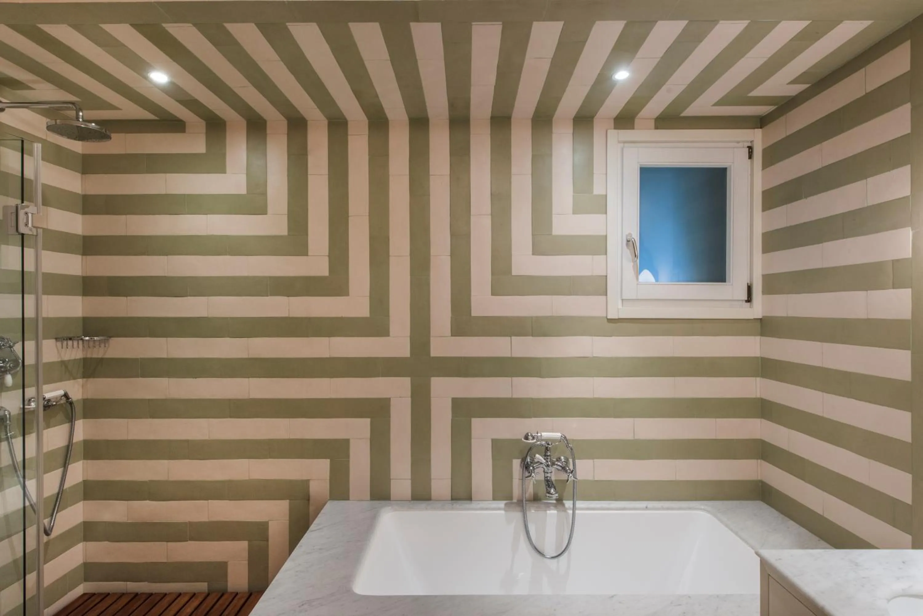 Bathroom in Il Pellicano