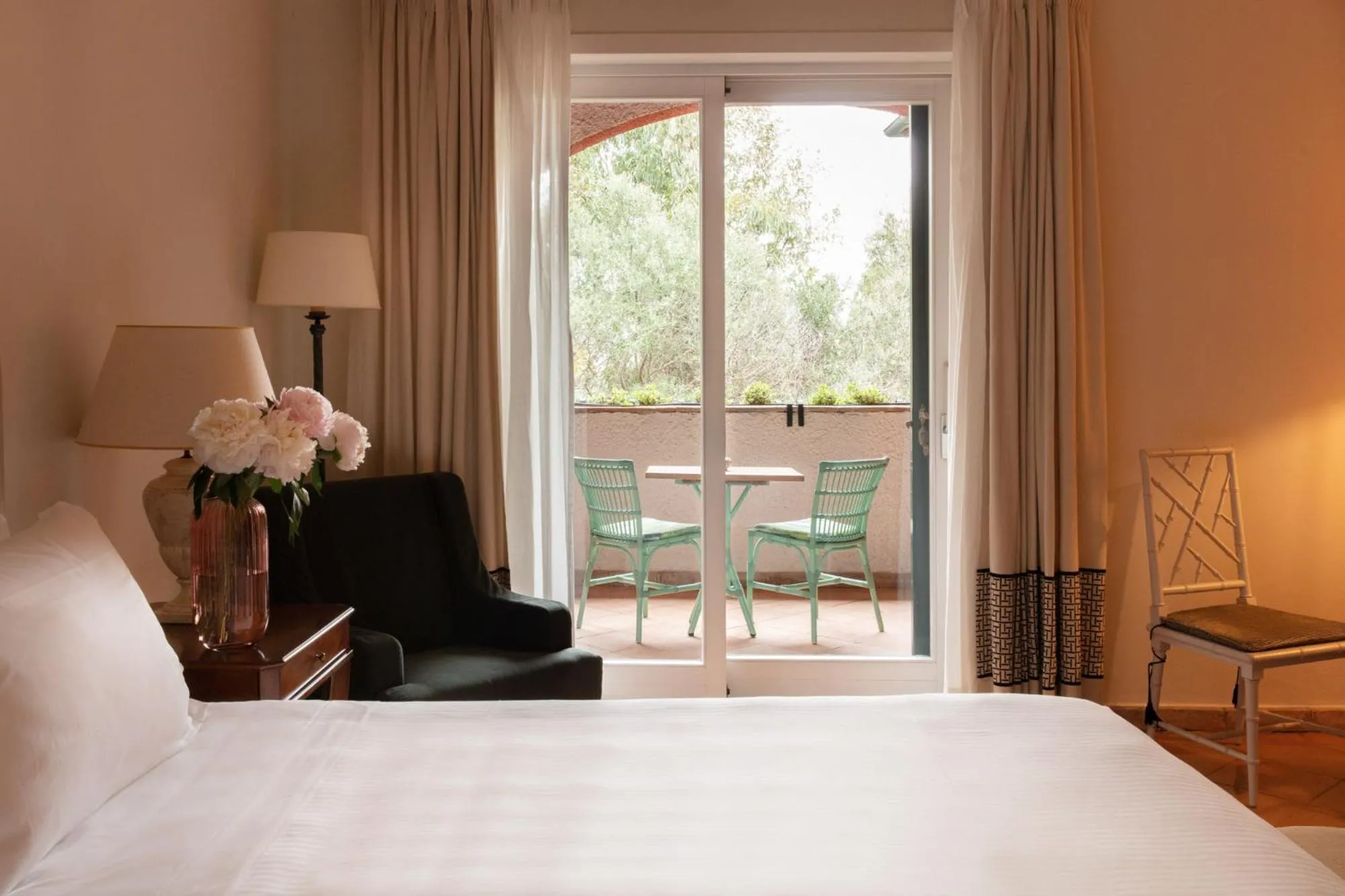 Balcony/Terrace, Bed in Il Pellicano