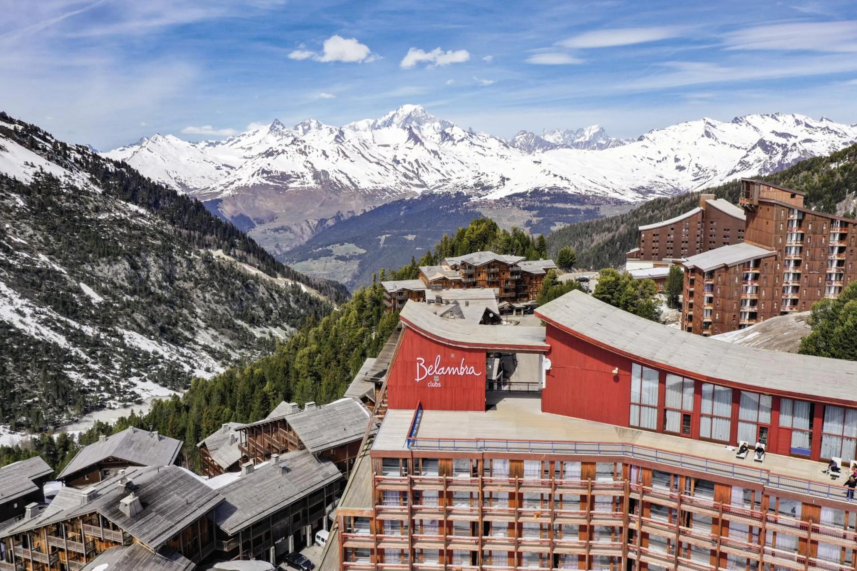 Property building in Belambra Clubs Arc 2000 - L'Aiguille Rouge - Ski pass included