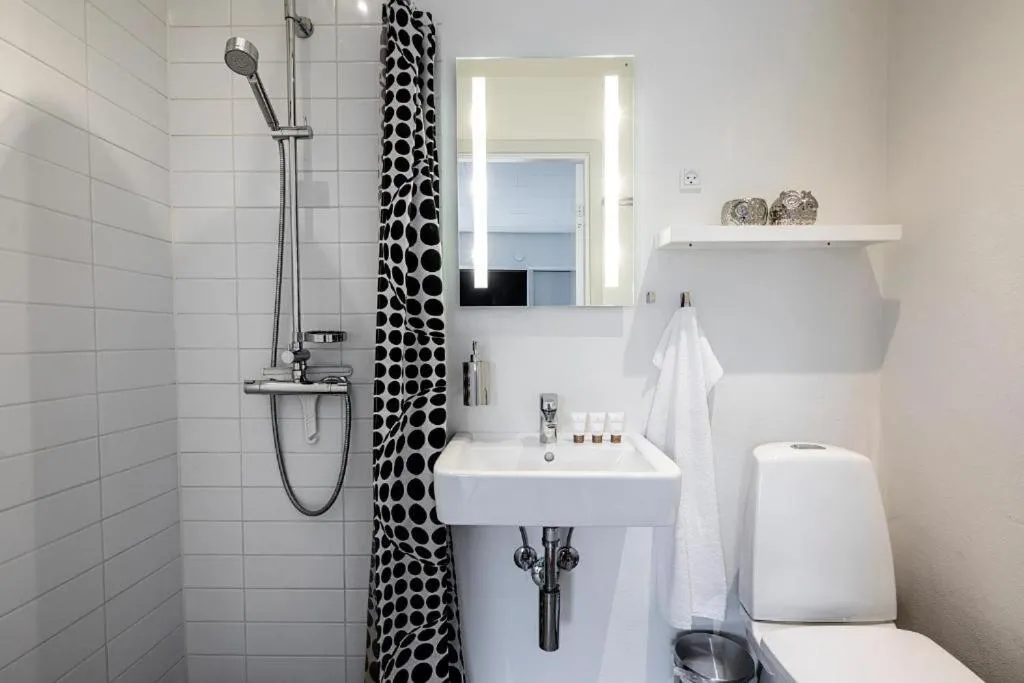 Shower in Bredal Kro