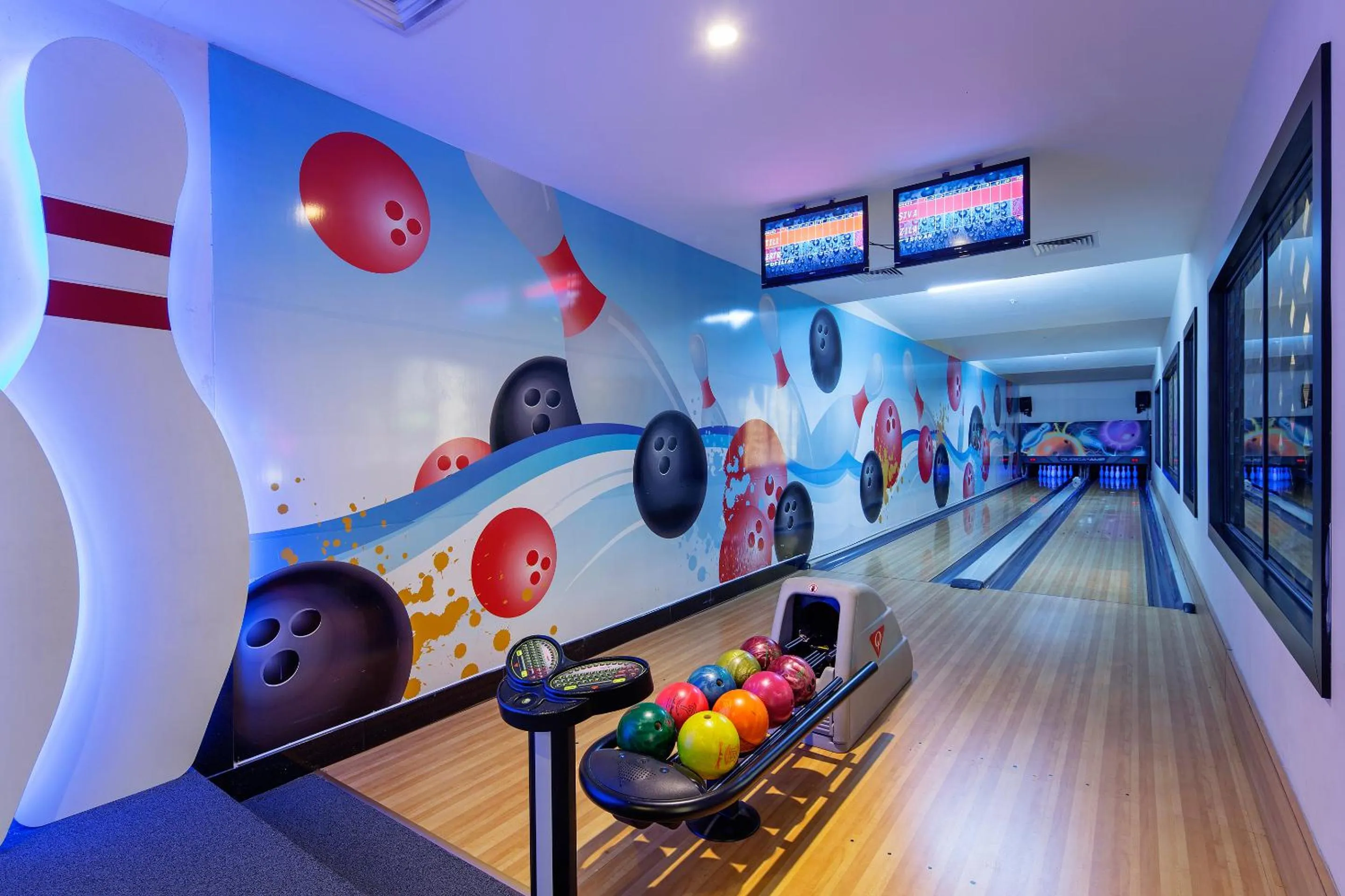 Bowling in Ex-Crystal Palace Luxury Resort & Spa - Ultimate All Inclusive