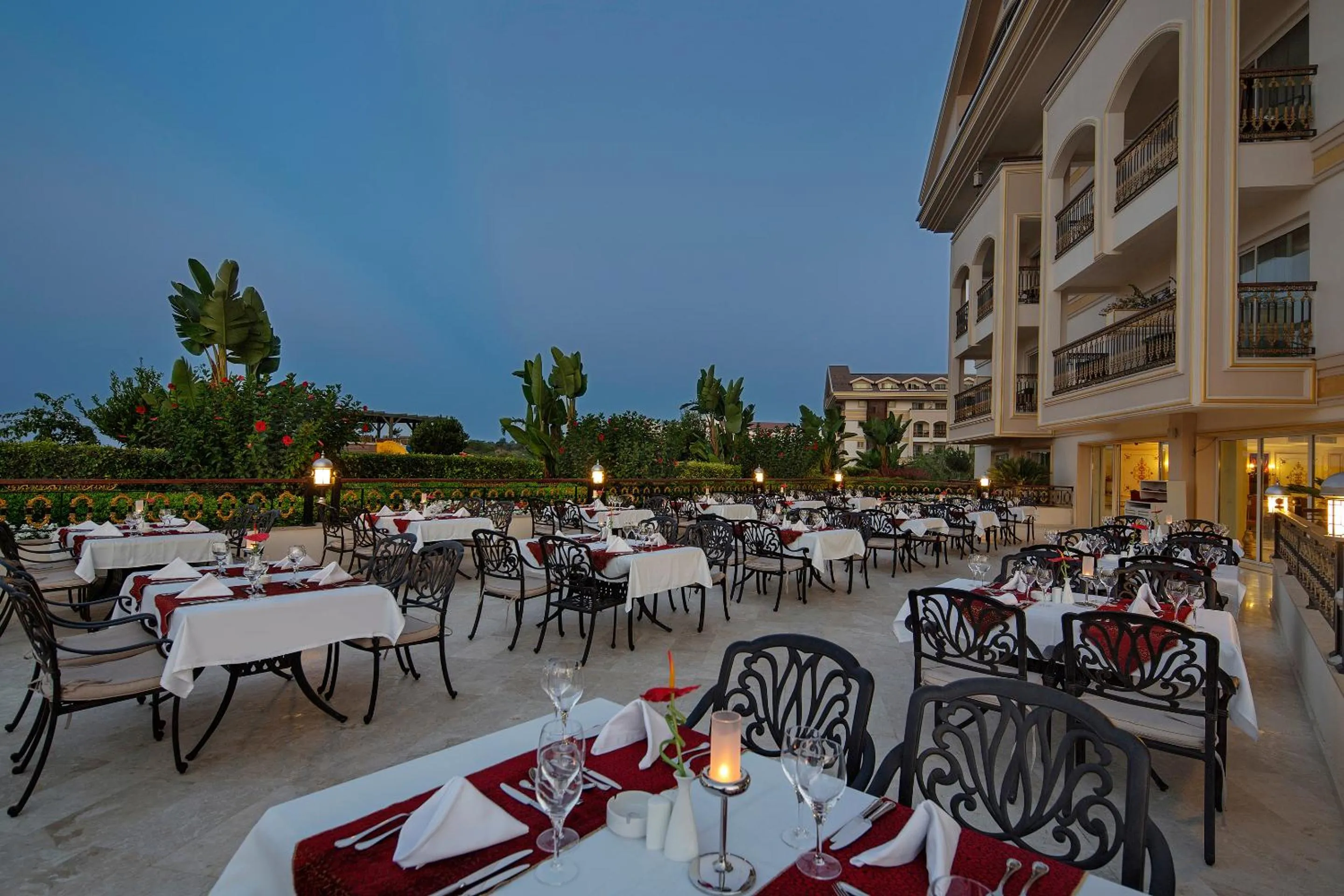 Restaurant/places to eat in Ex-Crystal Palace Luxury Resort & Spa - Ultimate All Inclusive