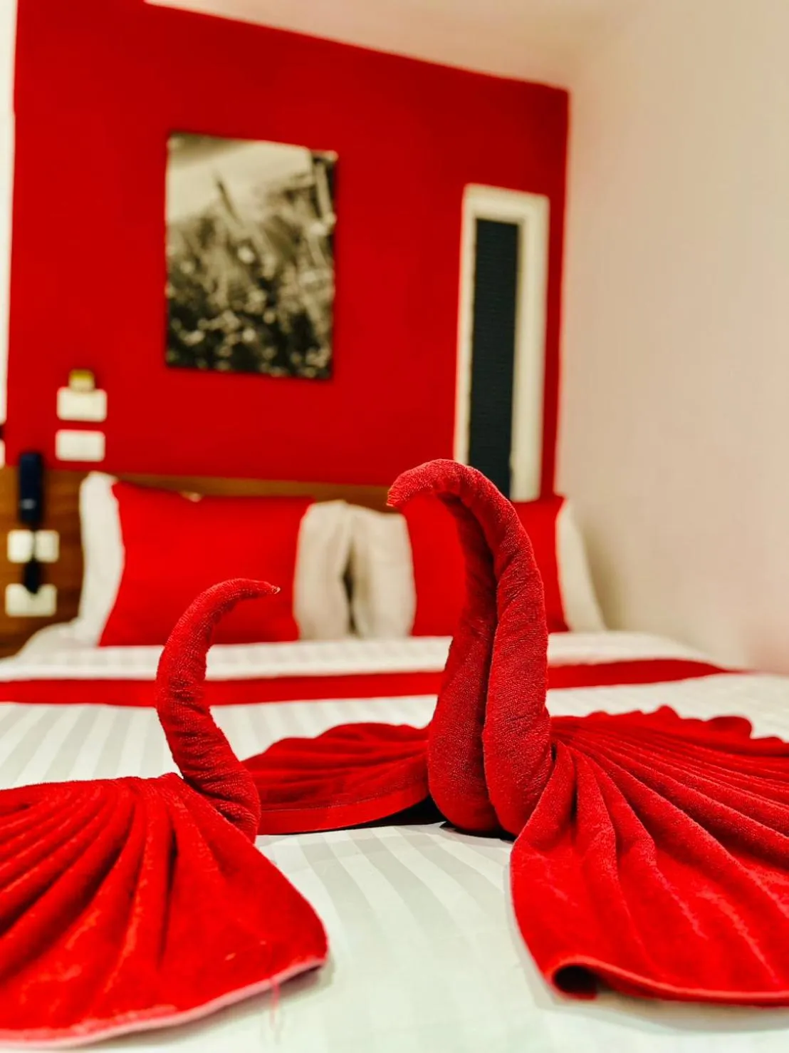 Bed in PJ Patong Resortel