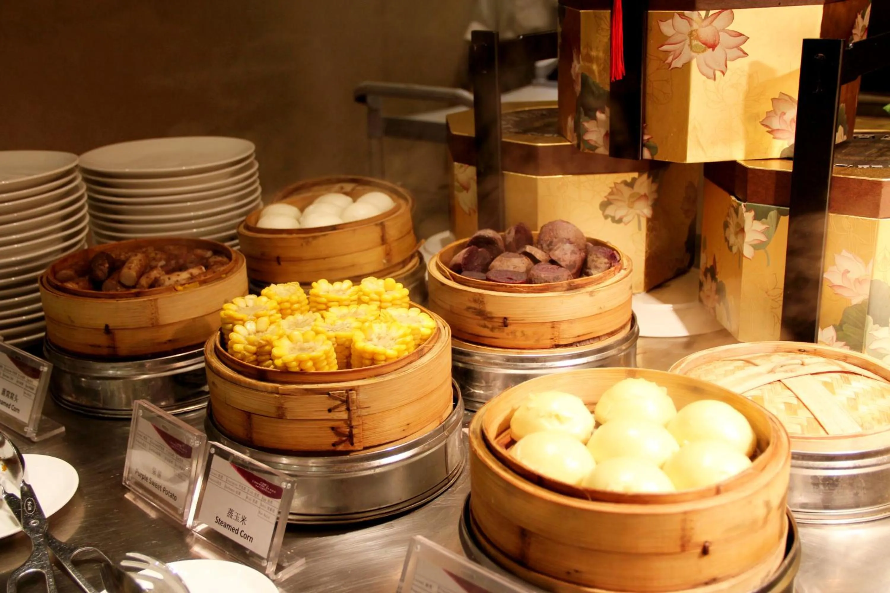 Buffet breakfast in Crowne Plaza Yichang by IHG