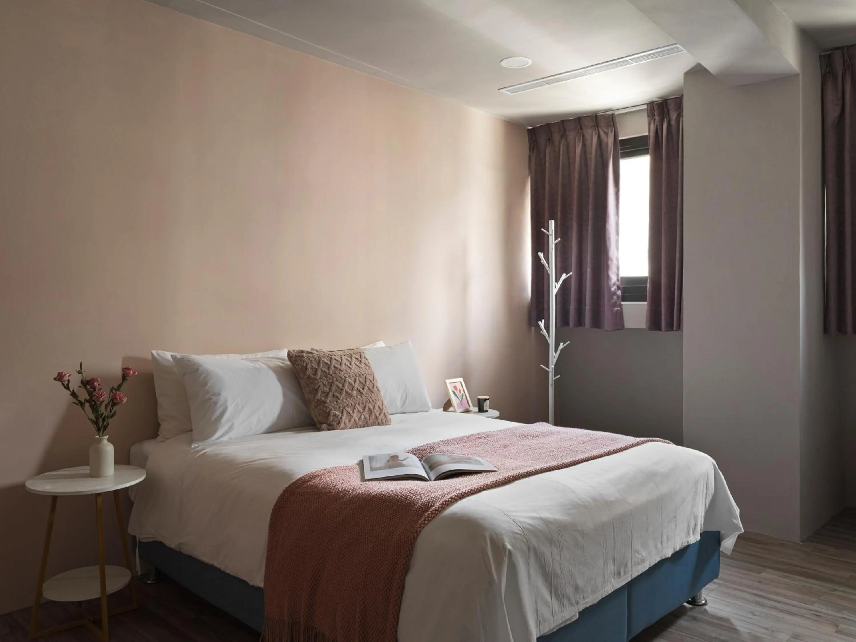 bunk bed, Bed in Mr.Mantter