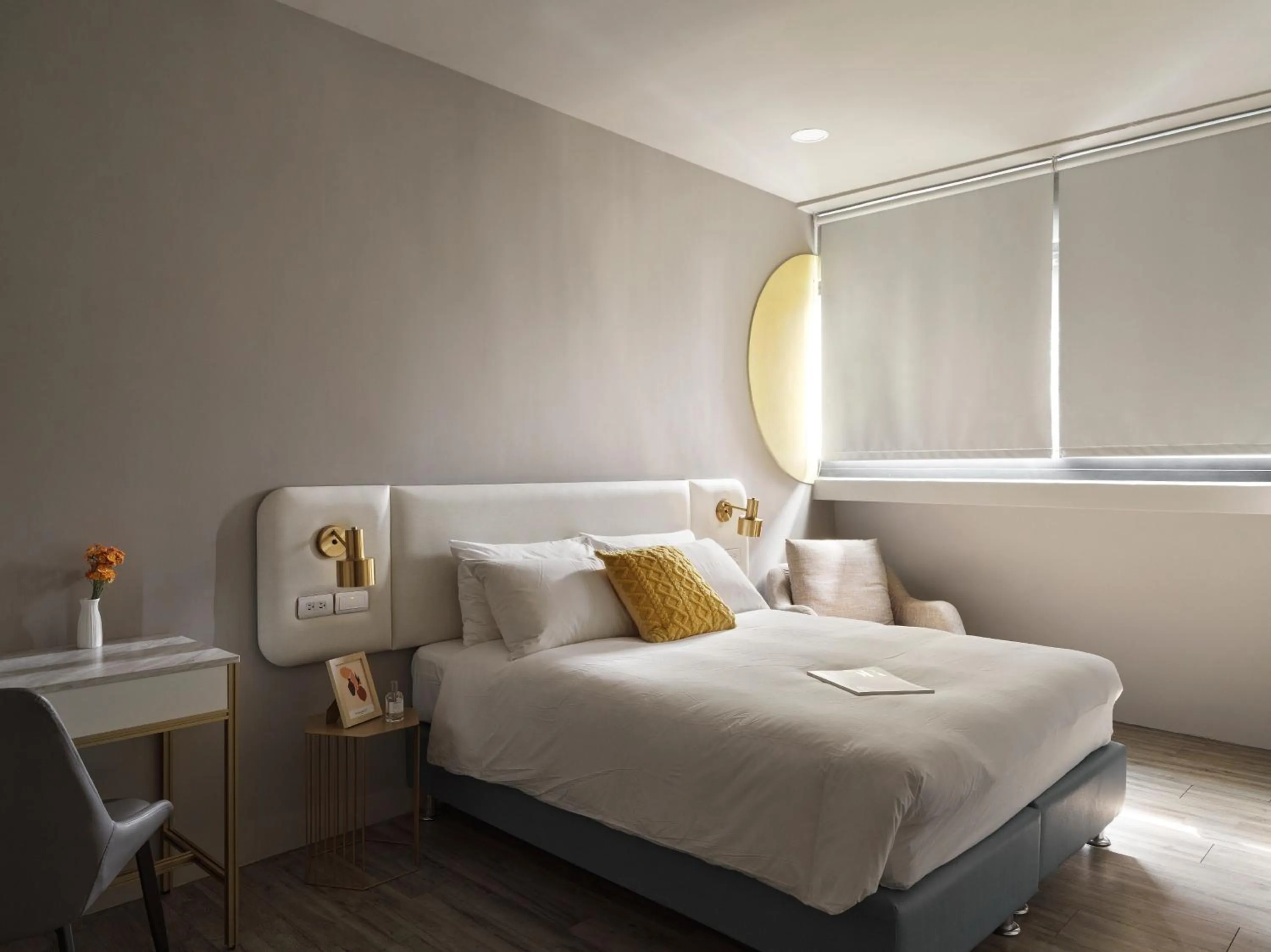 Property building, Bed in Mr.Mantter