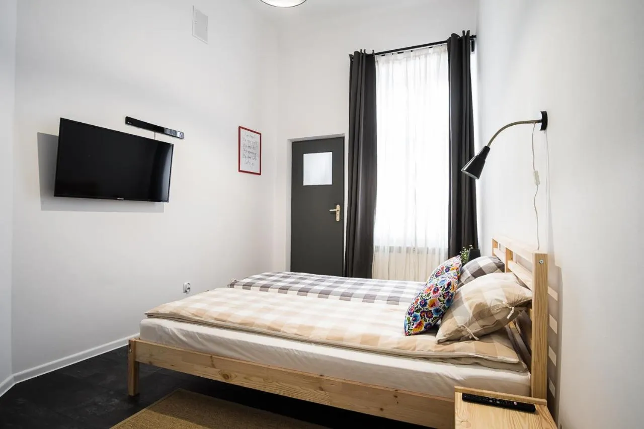 Bed in HOSTEL "likeHOME"