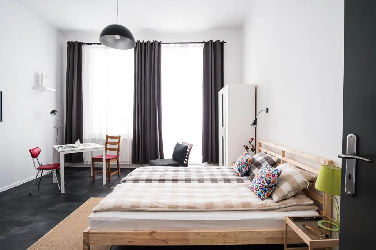 Bed in HOSTEL "likeHOME"