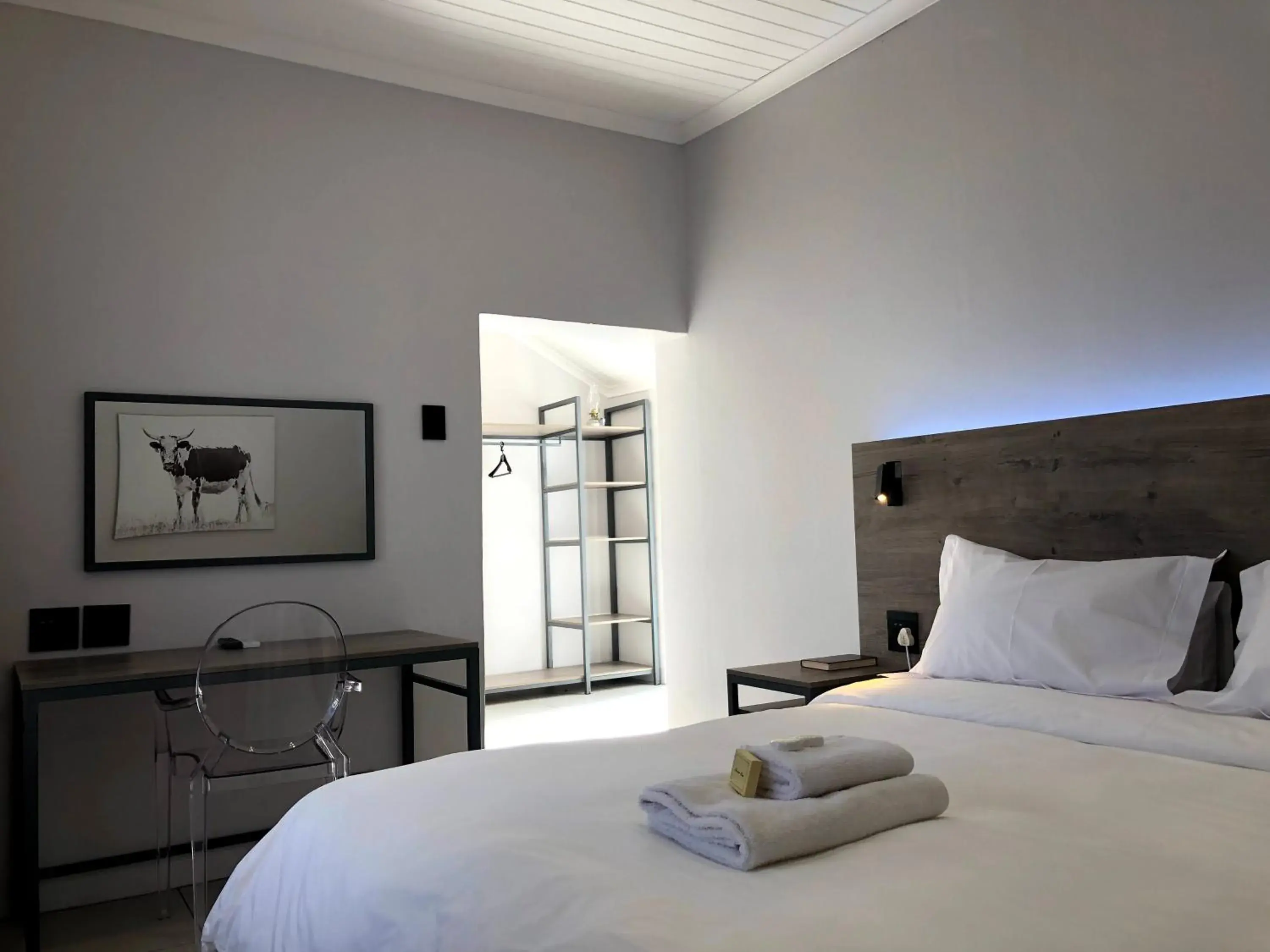 Superior Deluxe Double or Twin Room in Umtali Country Inn Superior Deluxe Double or Twin Room in Umtali Country Inn