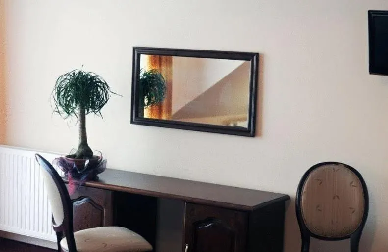 Seating area in Hotel Milord