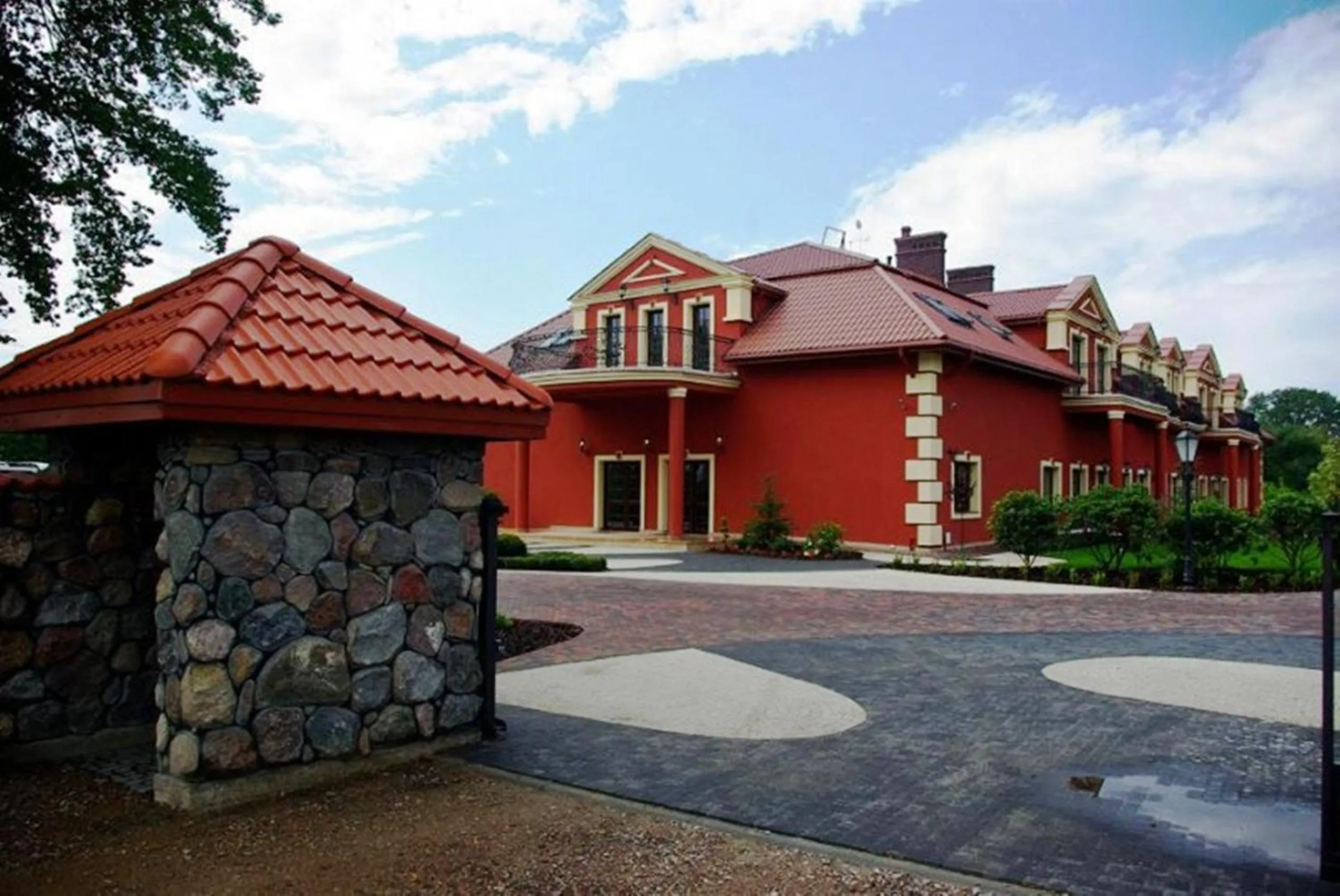 Facade/entrance in Hotel Milord