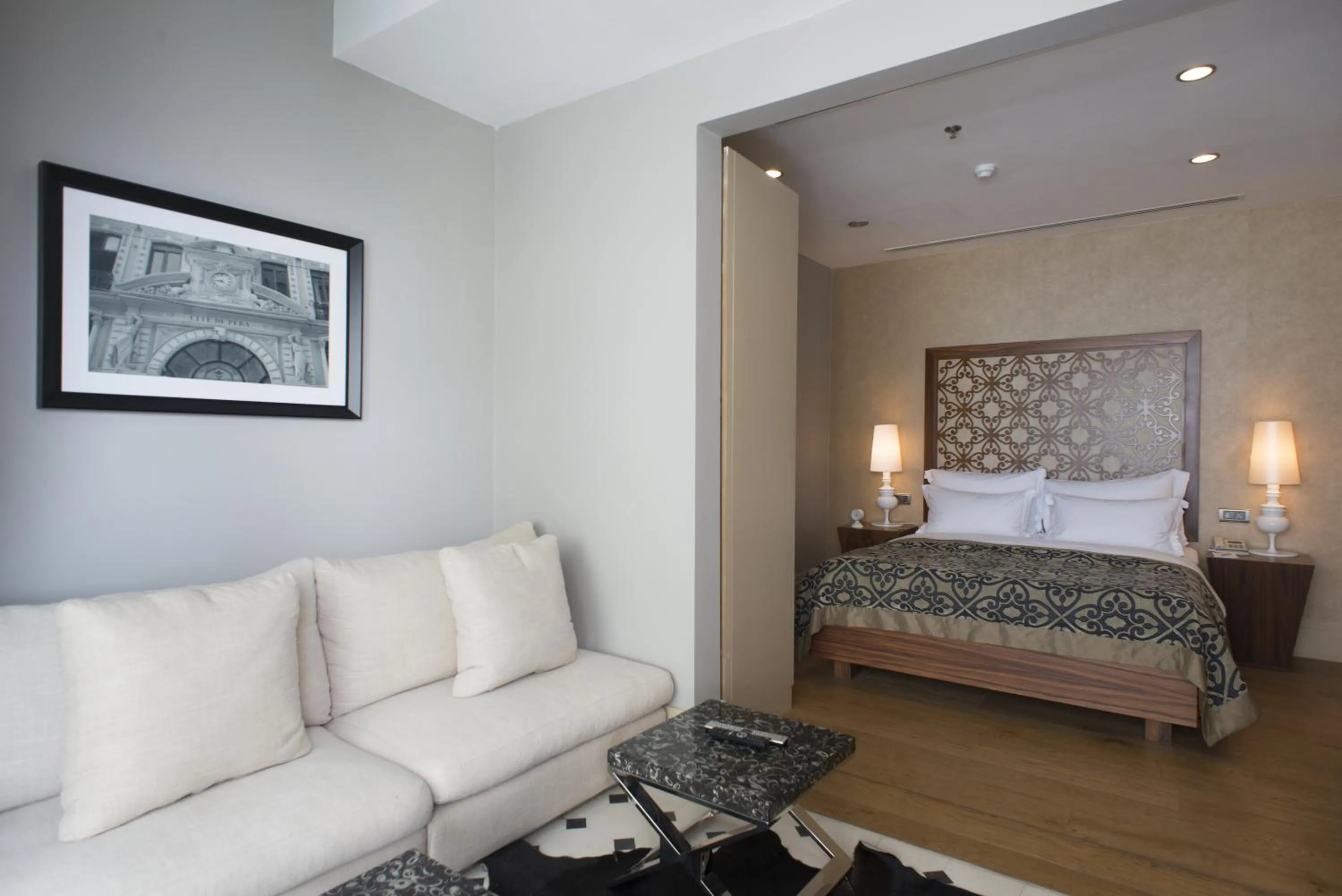 Seating area, Bed in The Story Hotel Pera