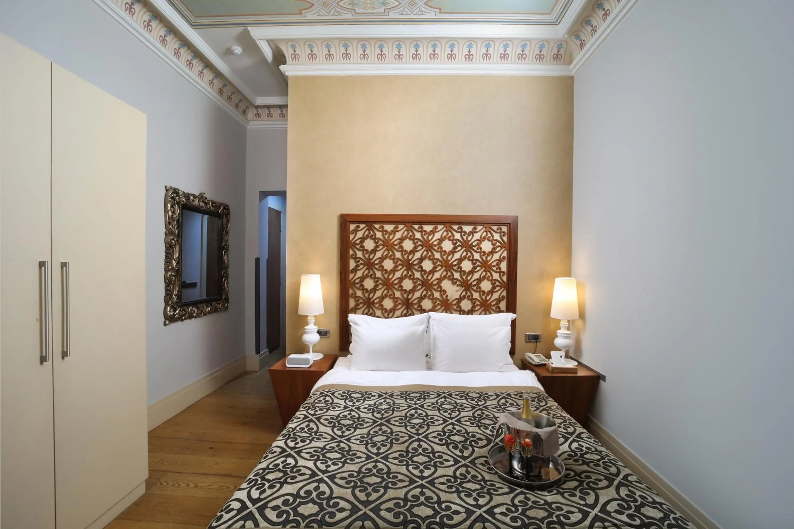 Bed in The Story Hotel Pera