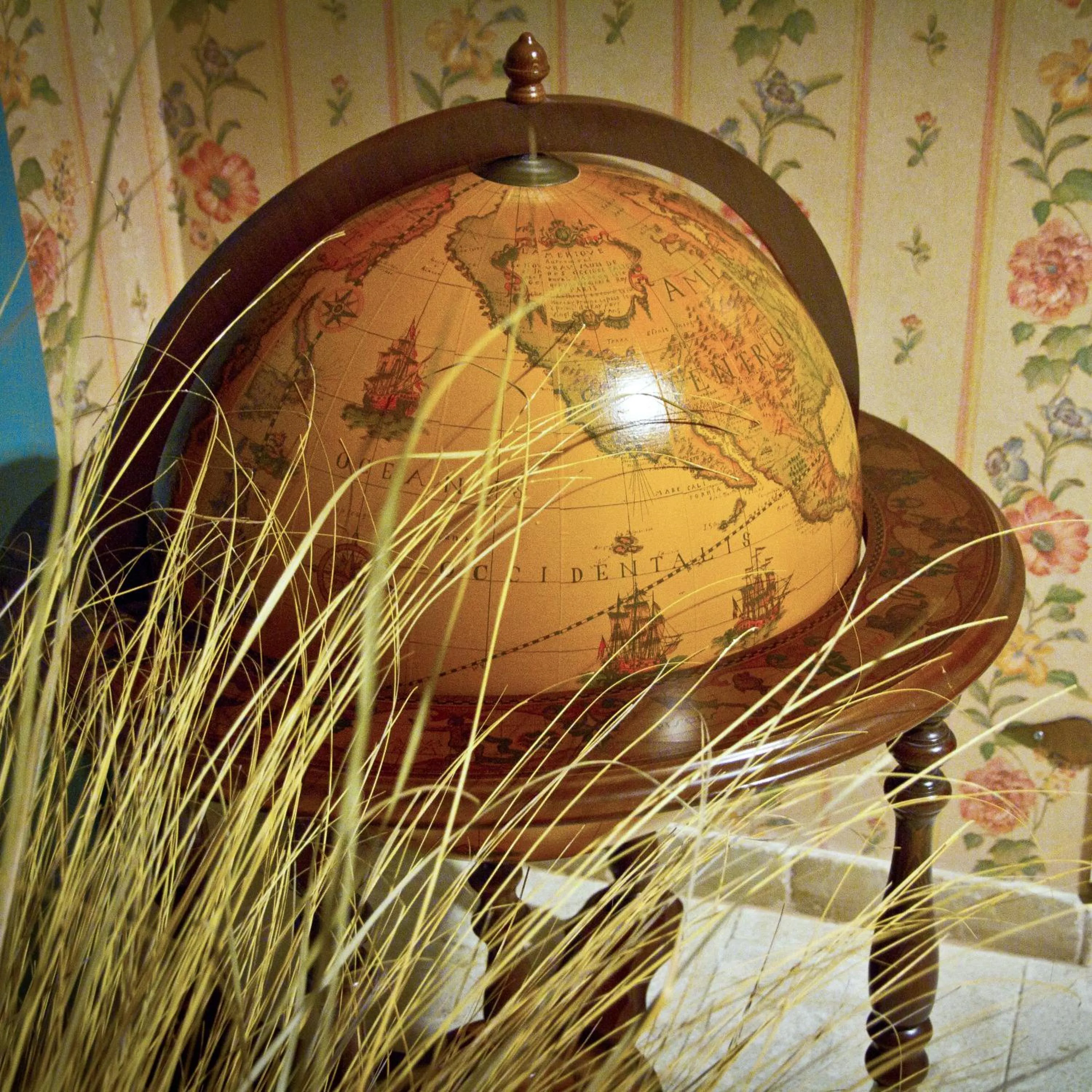 Decorative detail in Albergo La Primula