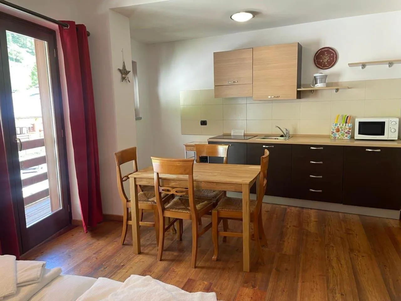 Kitchen or kitchenette in Residence Le Marmotte