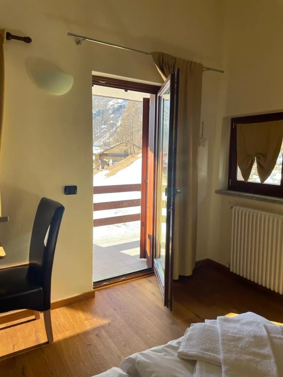 View (from property/room), Bed in Residence Le Marmotte