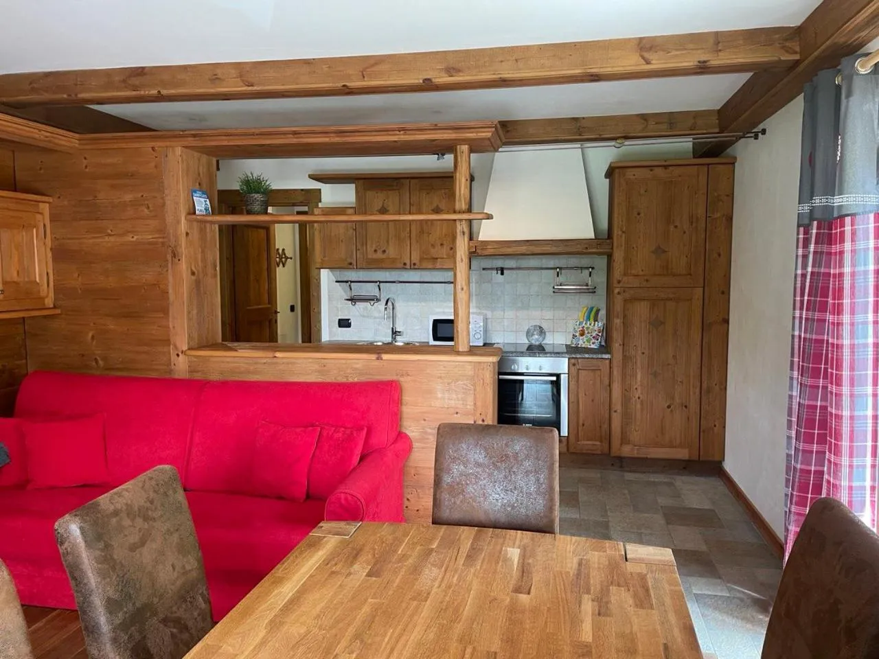 Kitchen or kitchenette in Residence Le Marmotte