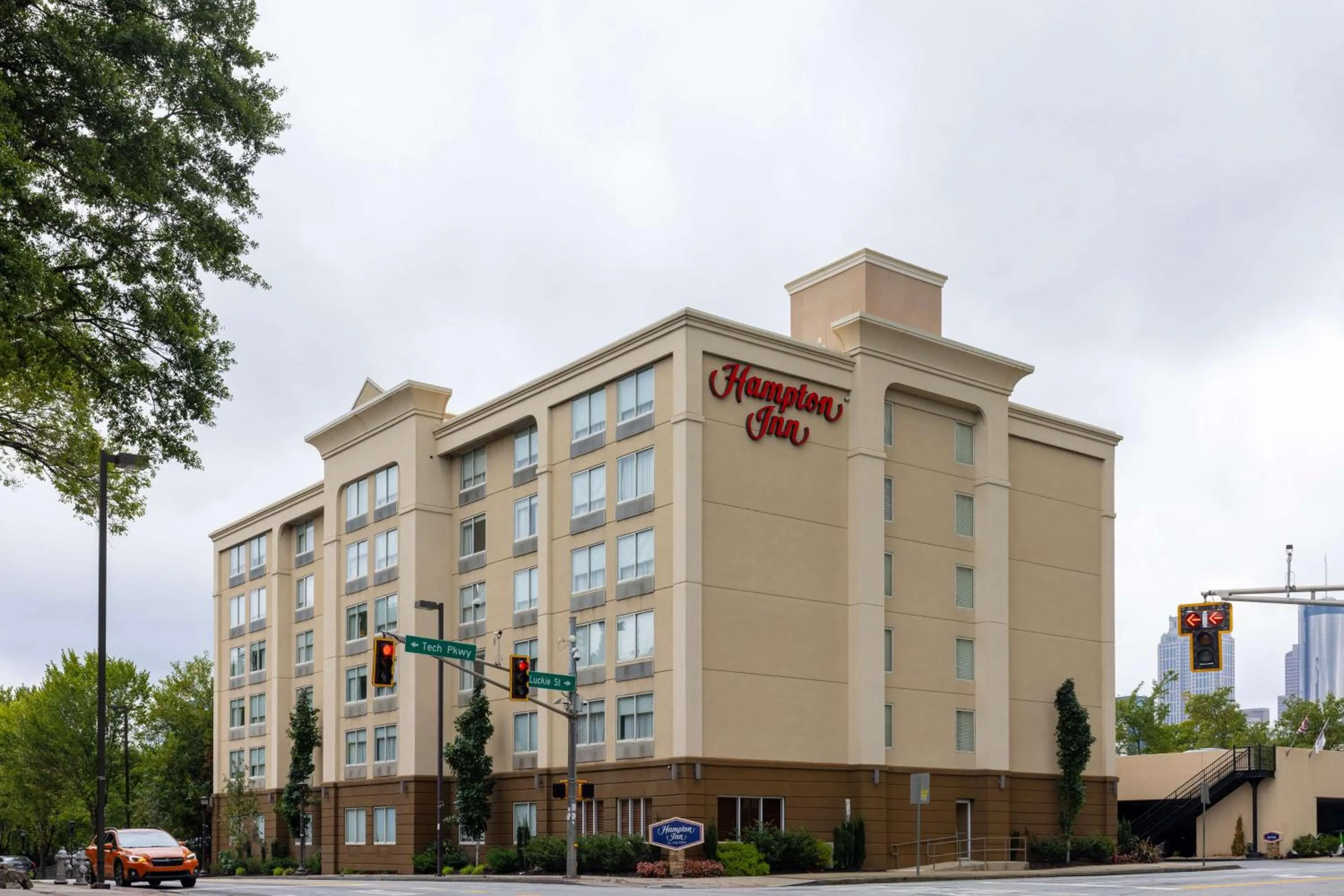 Property building in Hampton Inn Atlanta-Georgia Tech-Downtown