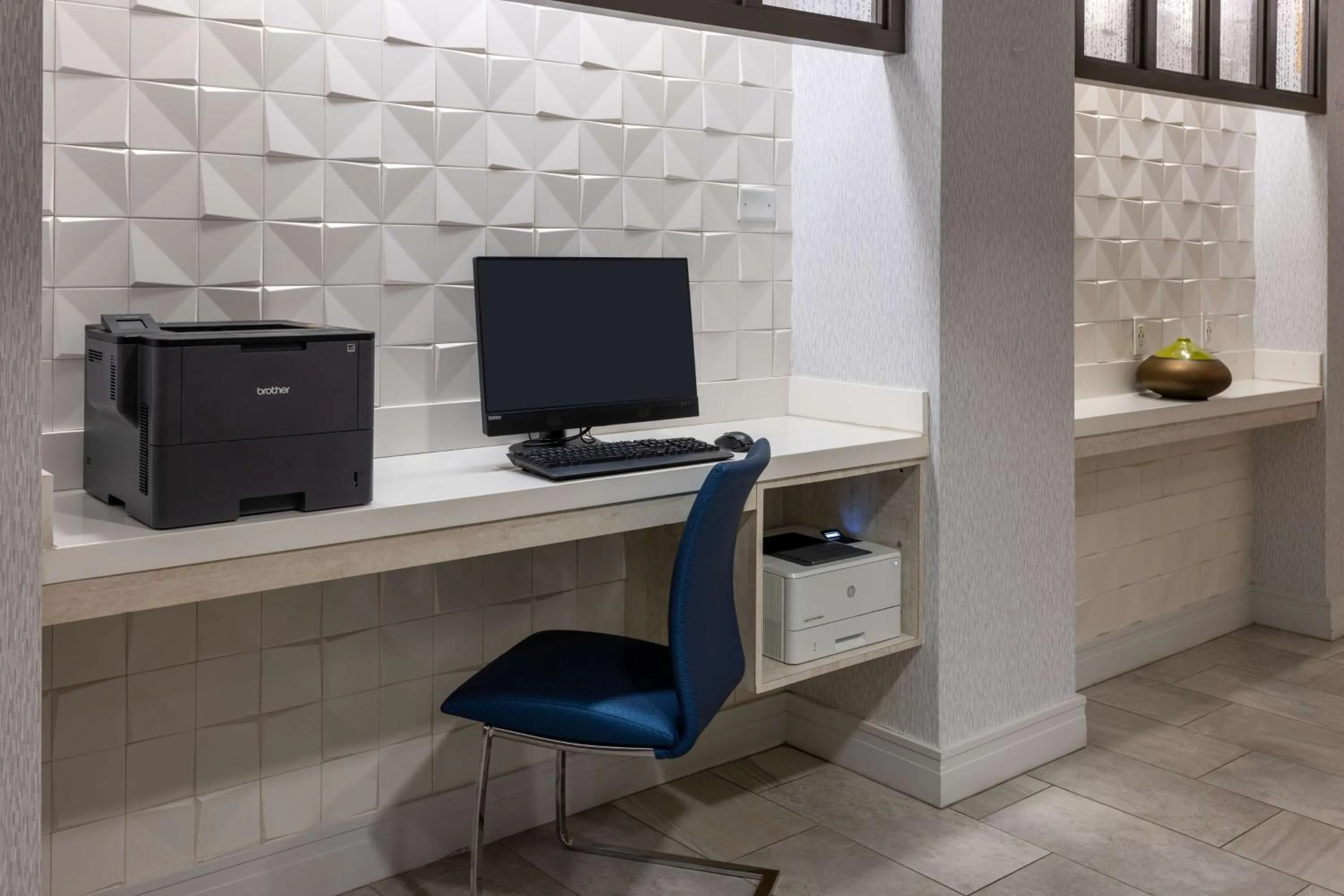 Business facilities in Hampton Inn Atlanta-Georgia Tech-Downtown