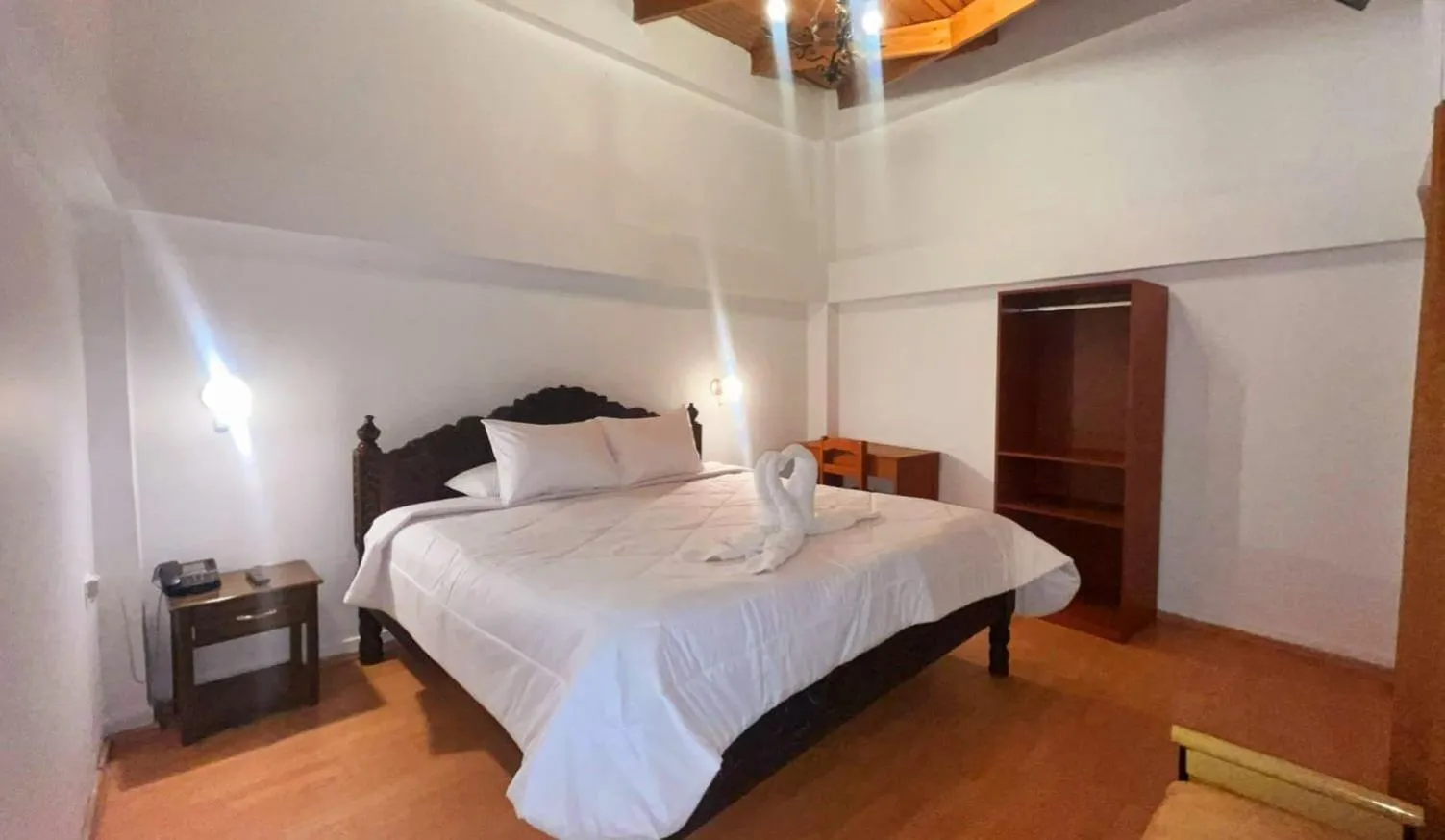 Photo of the whole room, Bed in SAN BLAS PLAZA INn