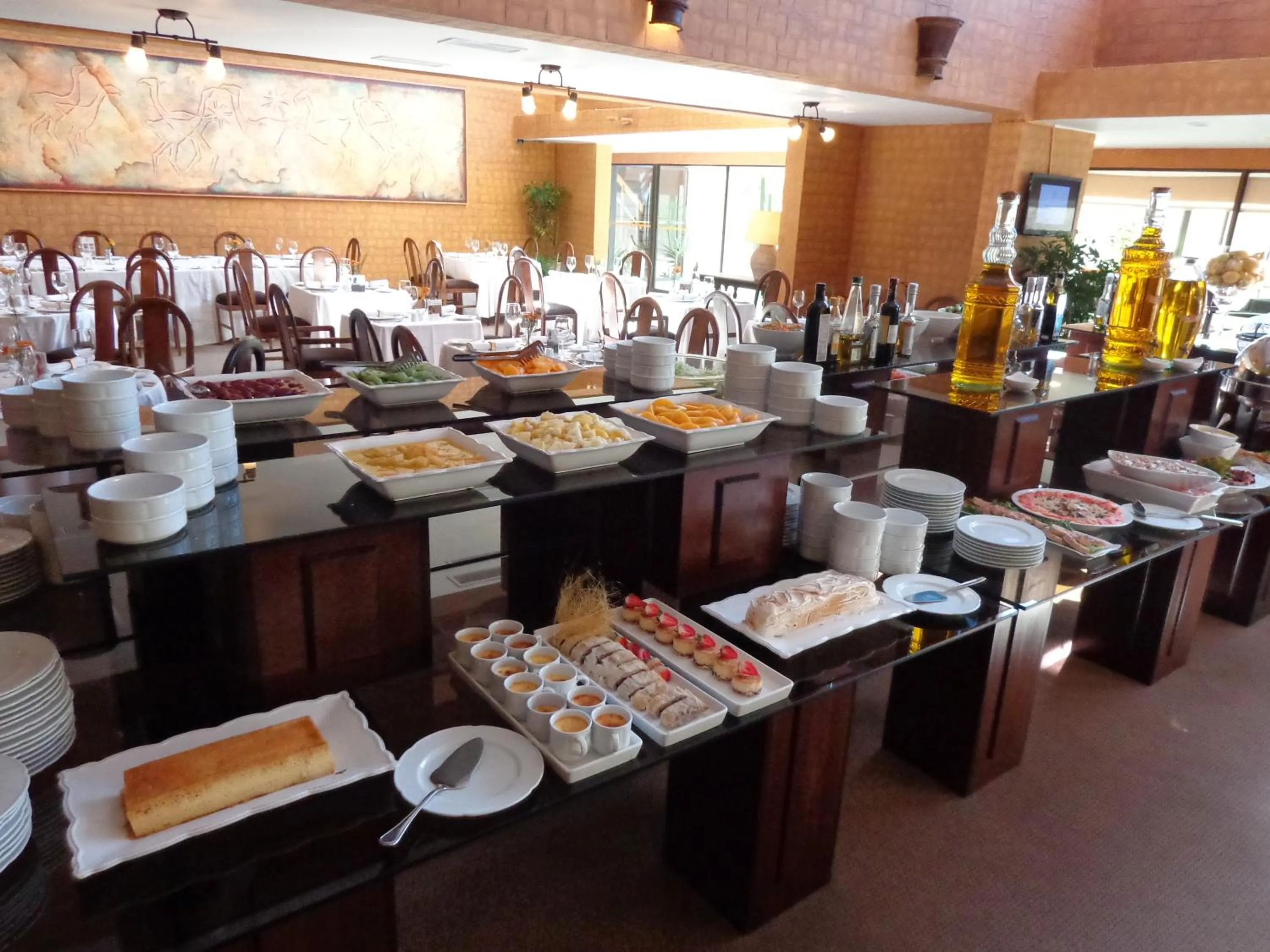 Restaurant/places to eat in Park Hotel Calama