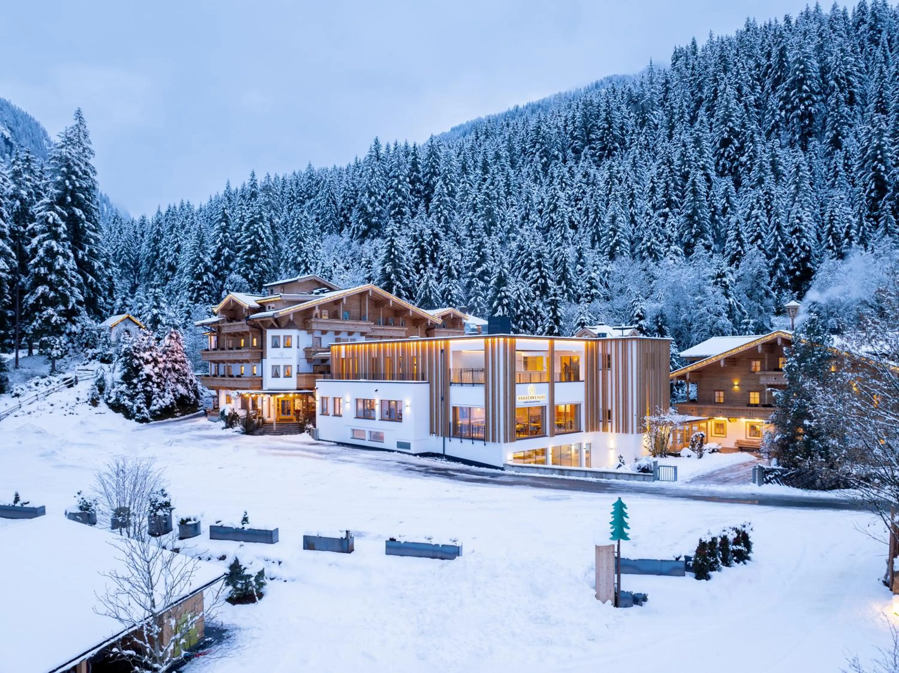 Property building in Habachklause Familien Bauernhof Resort