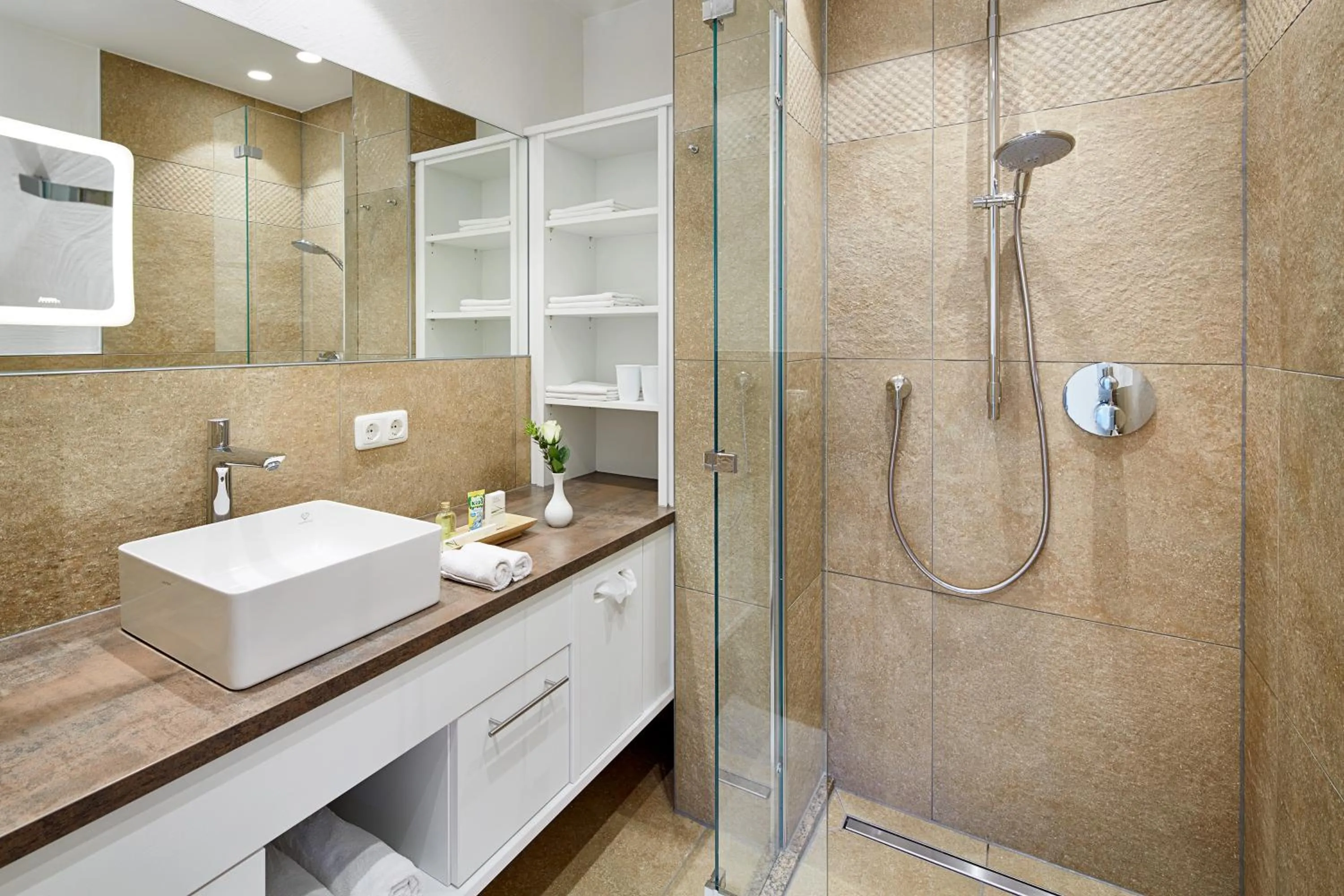 Bathroom in Habachklause Familien Bauernhof Resort