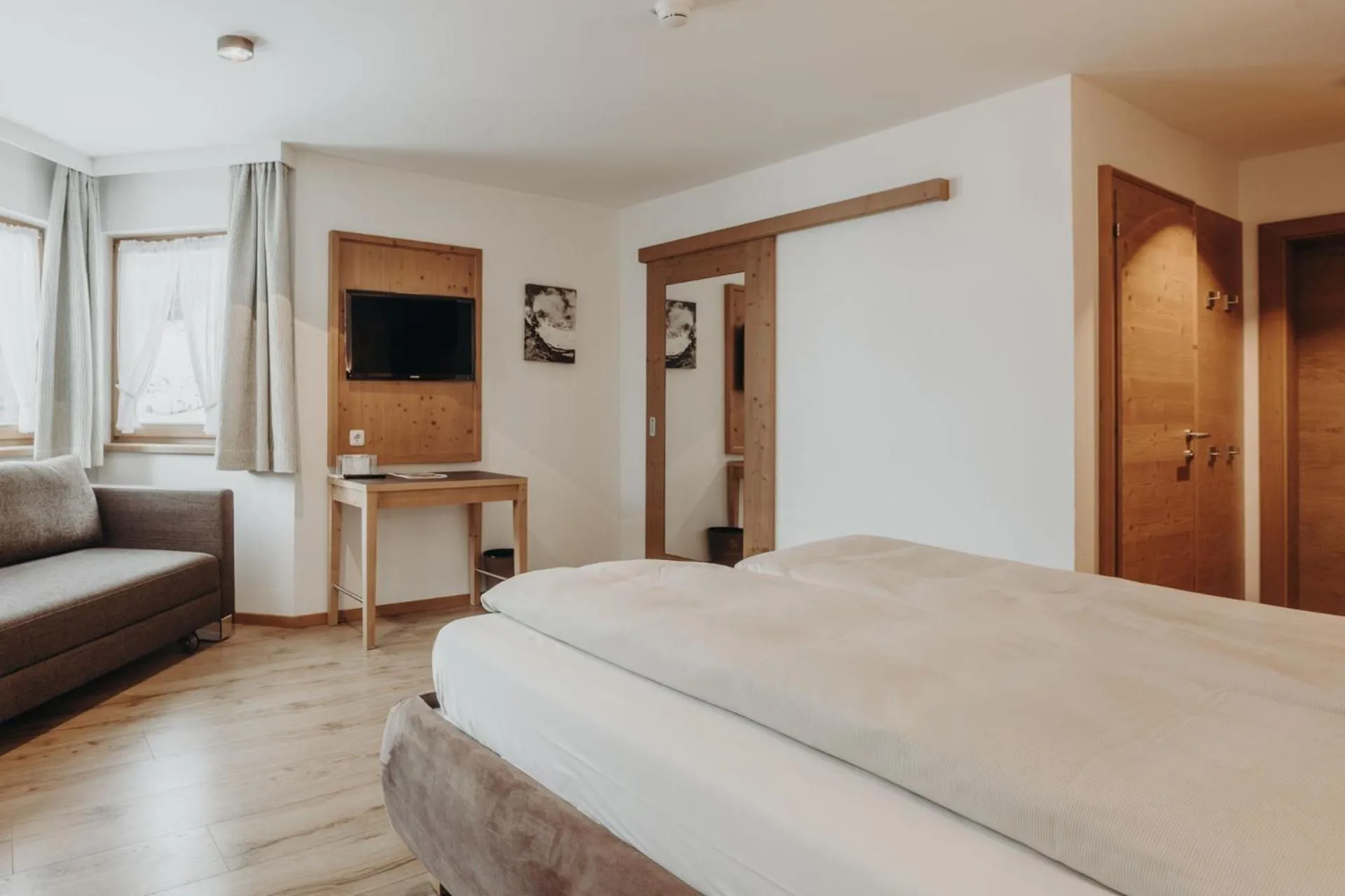 Bed in Habachklause Familien Bauernhof Resort