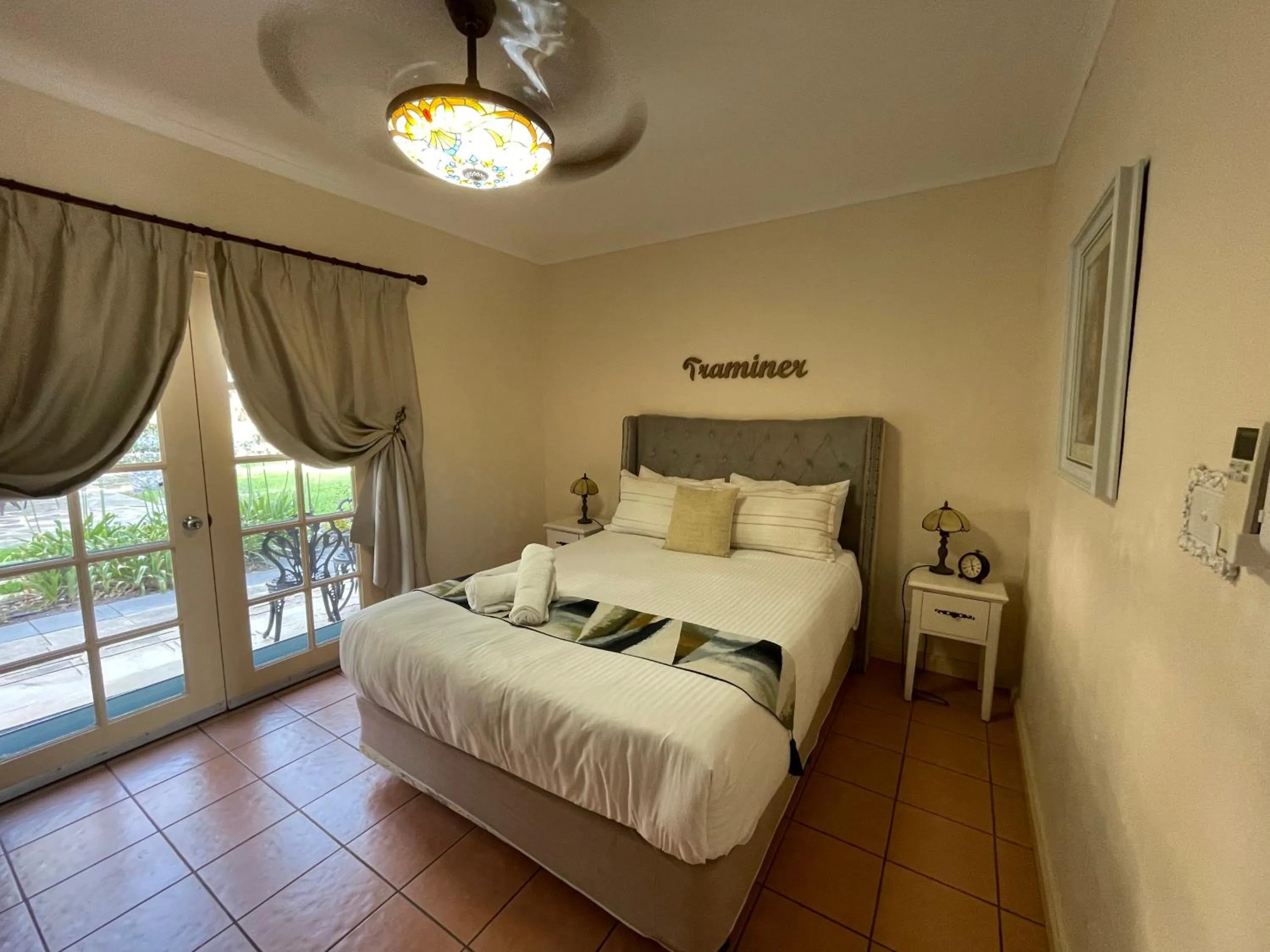 Bed in Villa Provence Estate