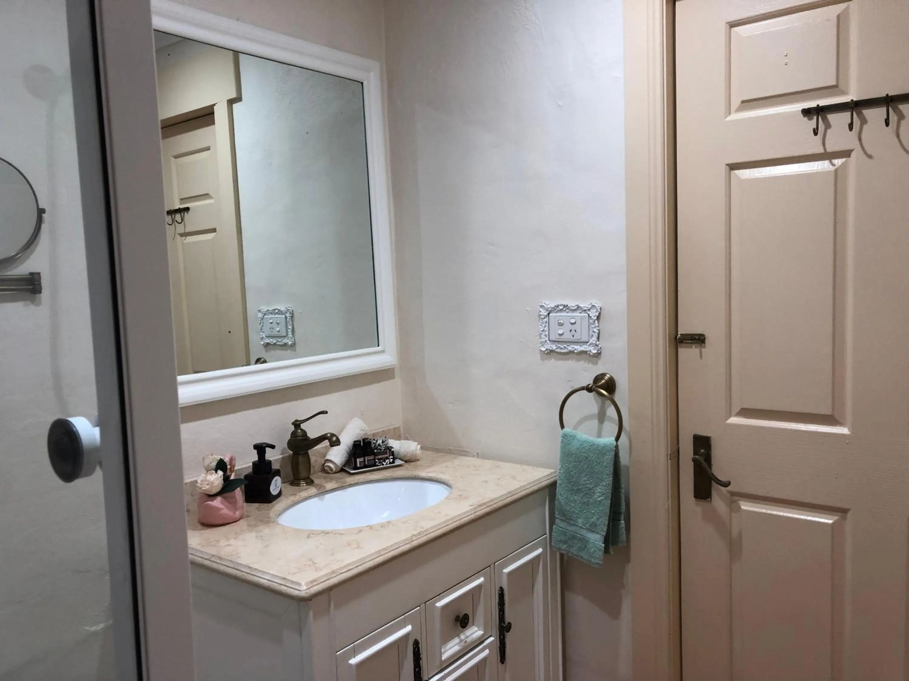 Villa Provence Estate