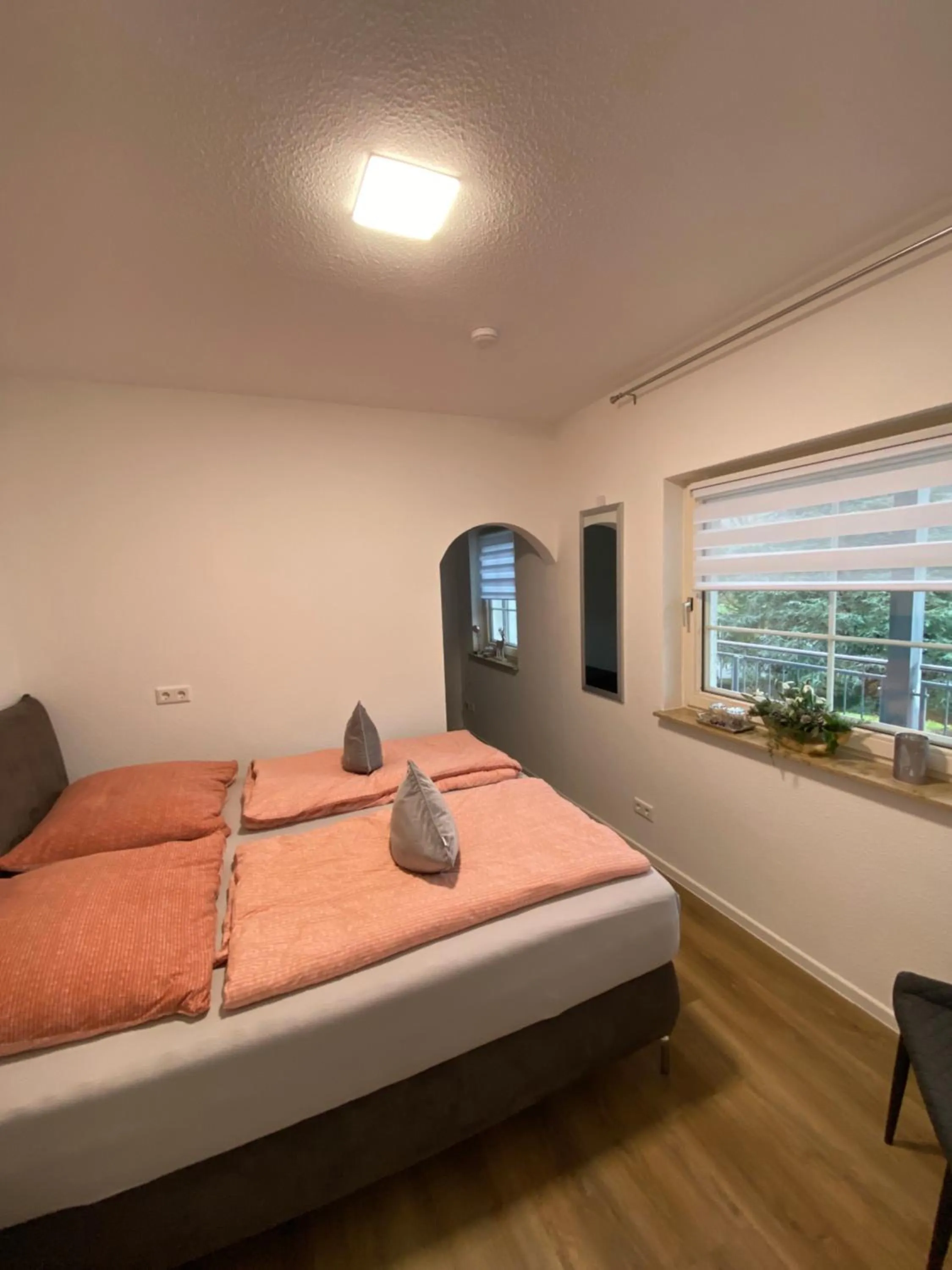 Bedroom, Bed in Hotel am See