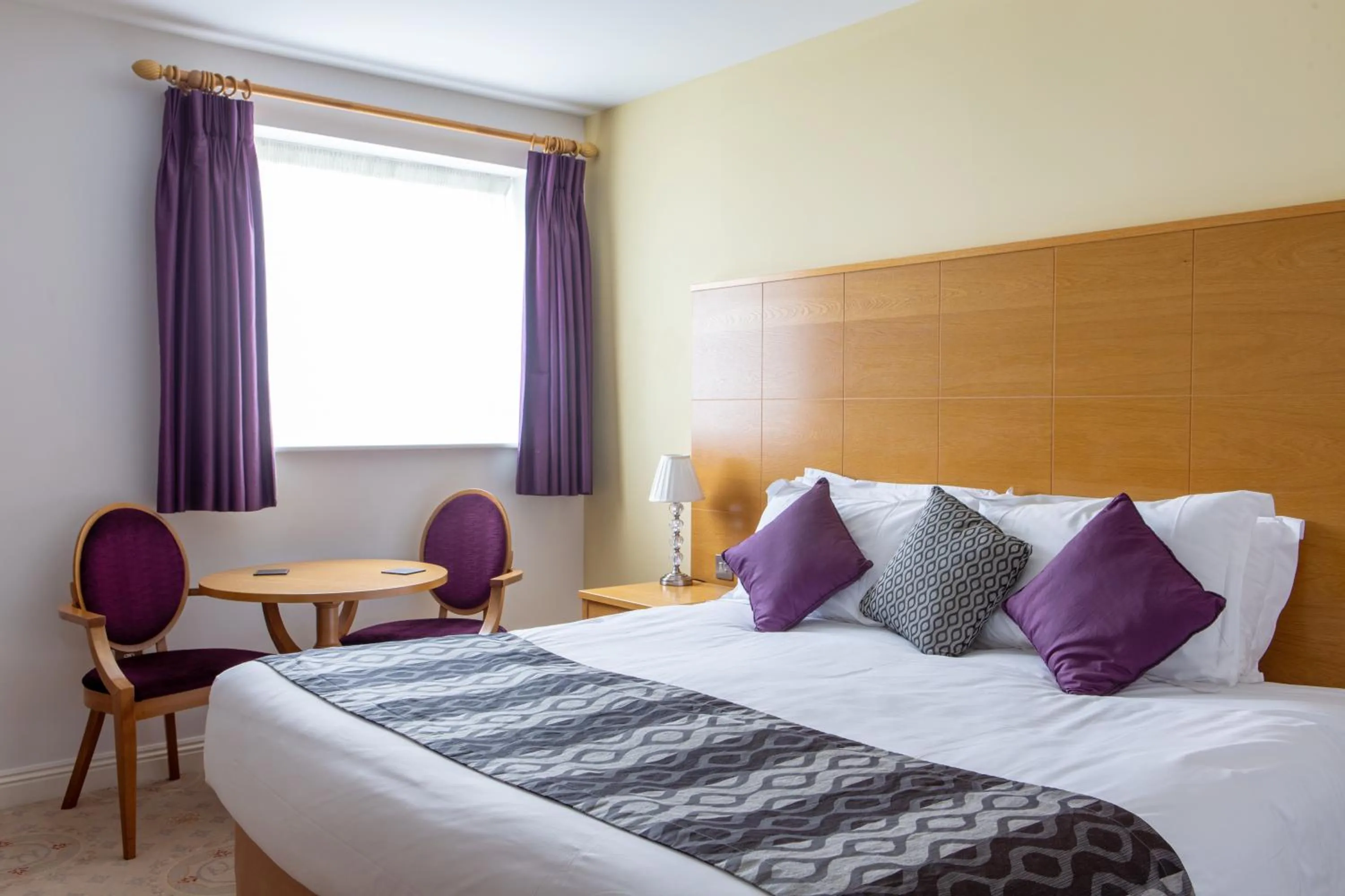 Bed in George Albert Hotel & Spa