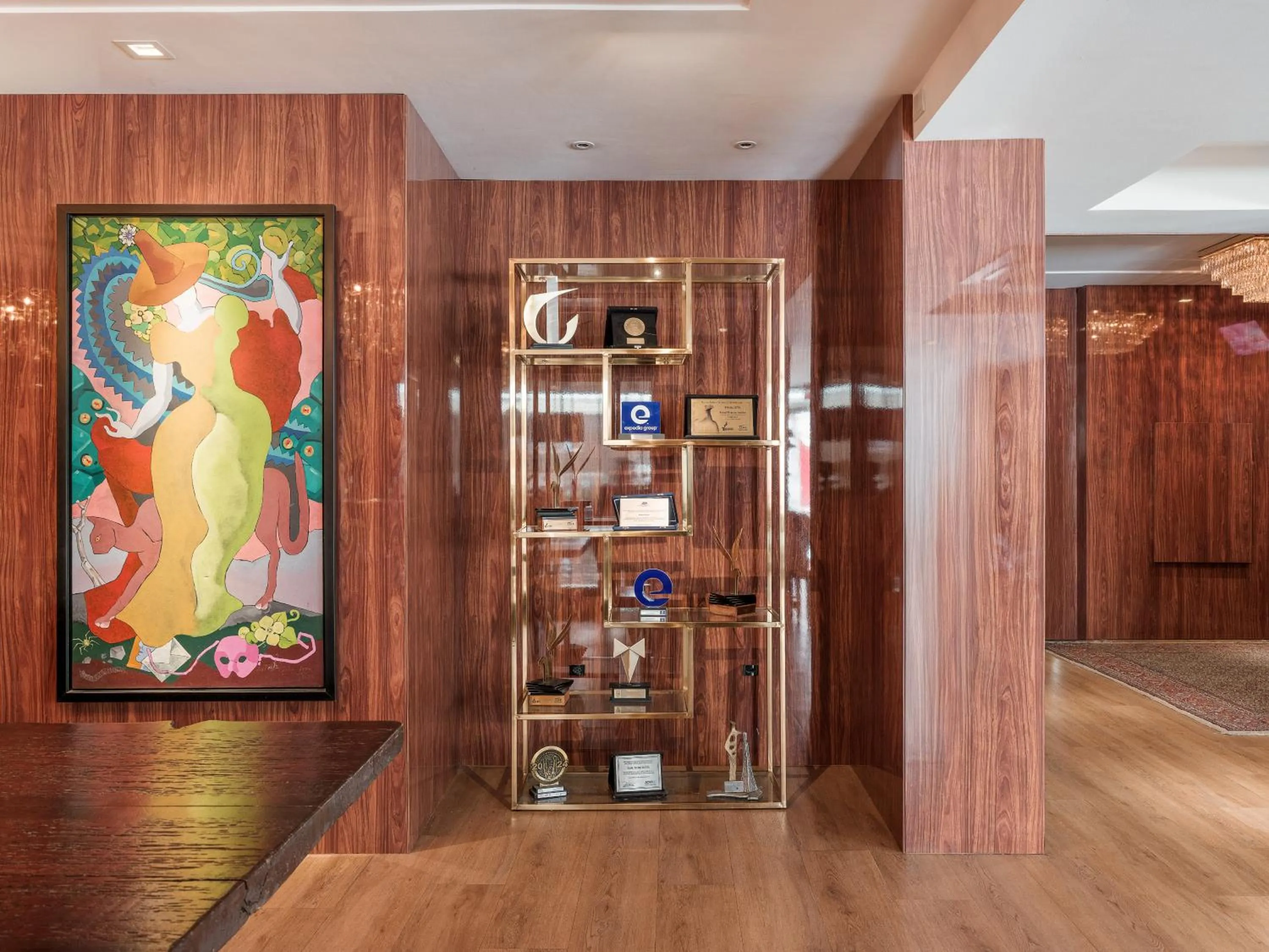 Certificate/Award in Faial Prime Suítes