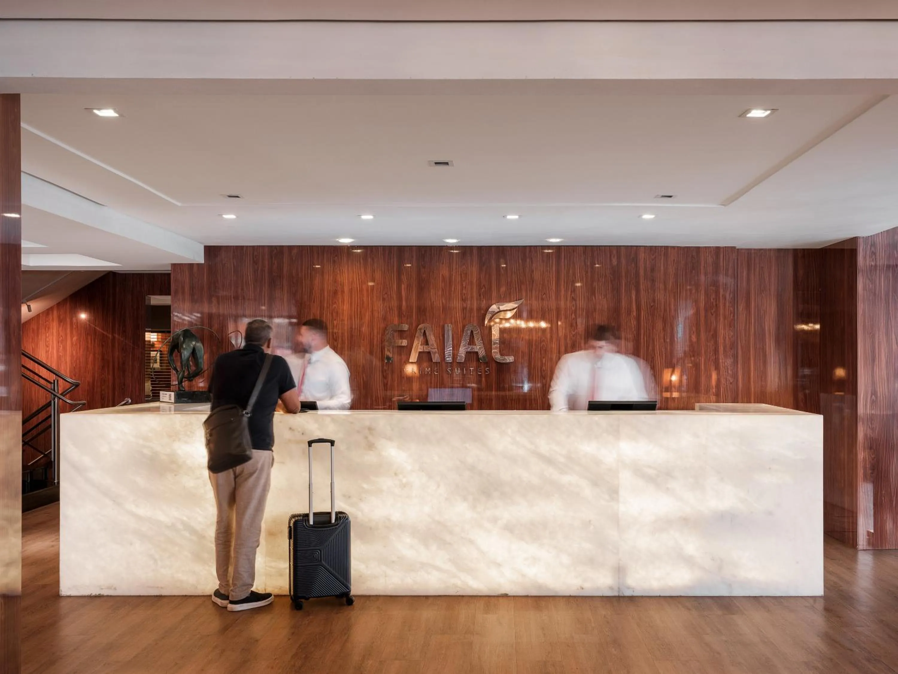 Lobby or reception in Faial Prime Suítes