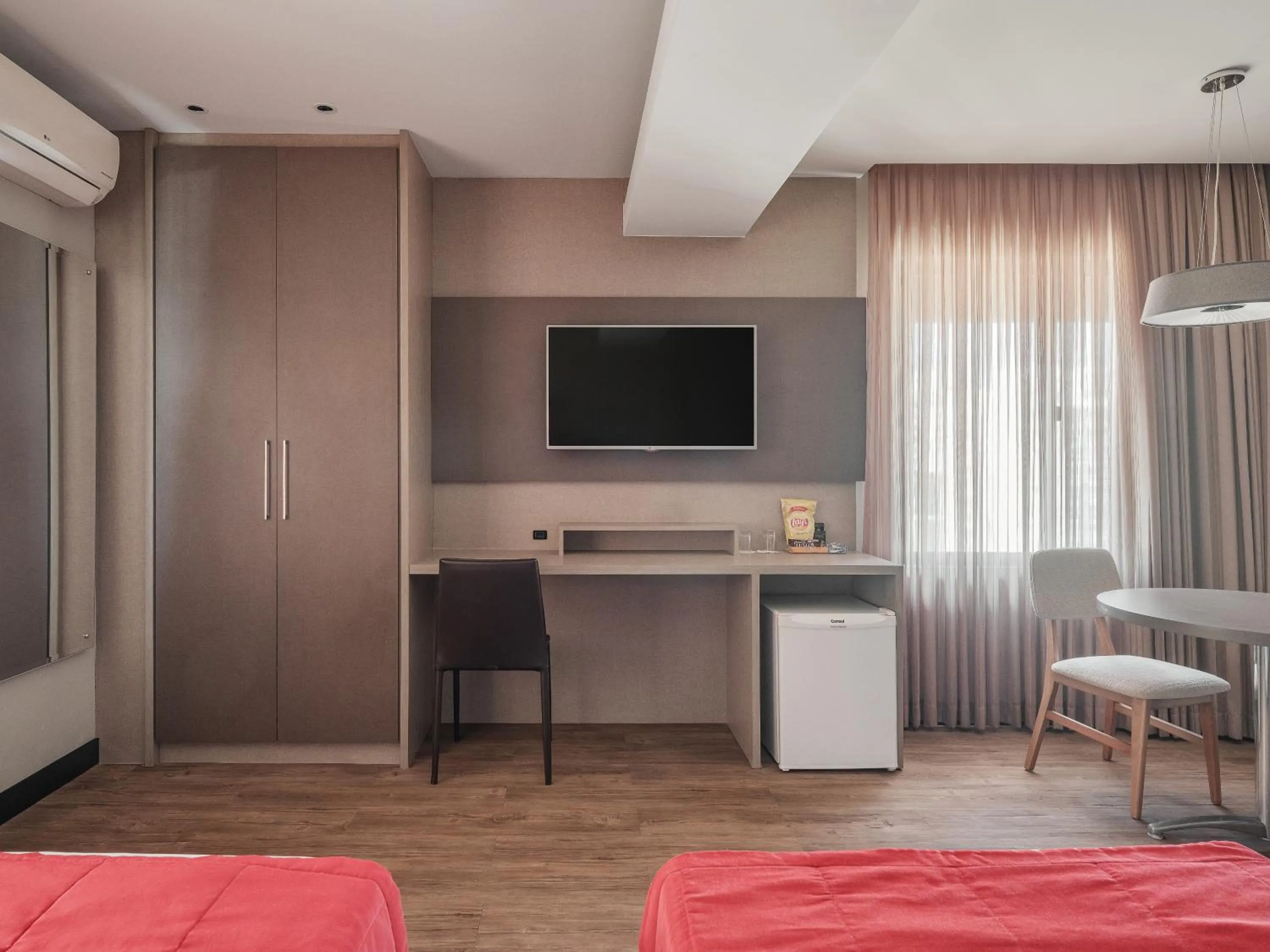 TV and multimedia, Bed in Faial Prime Suítes