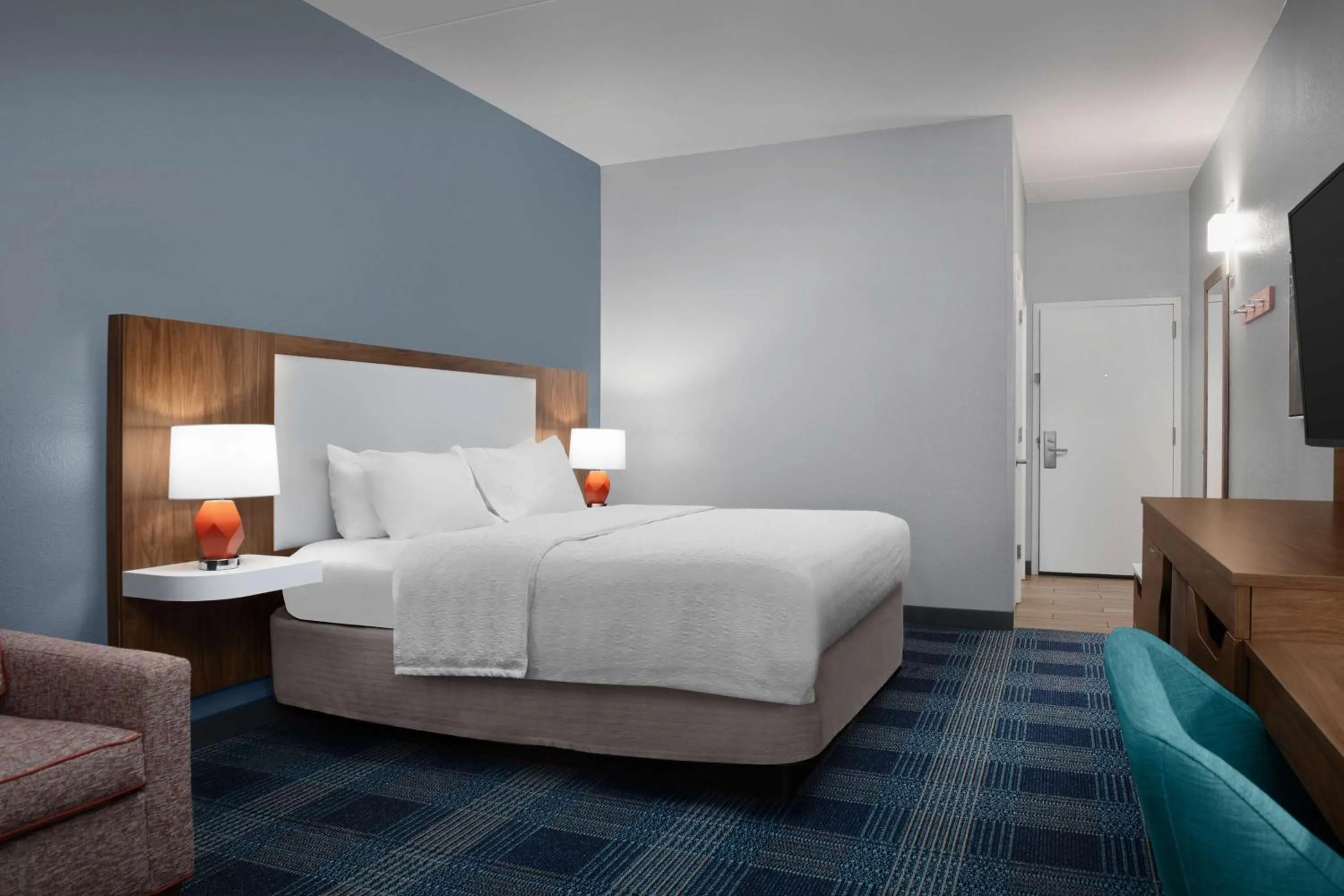 Bed in Hampton Inn Russellville