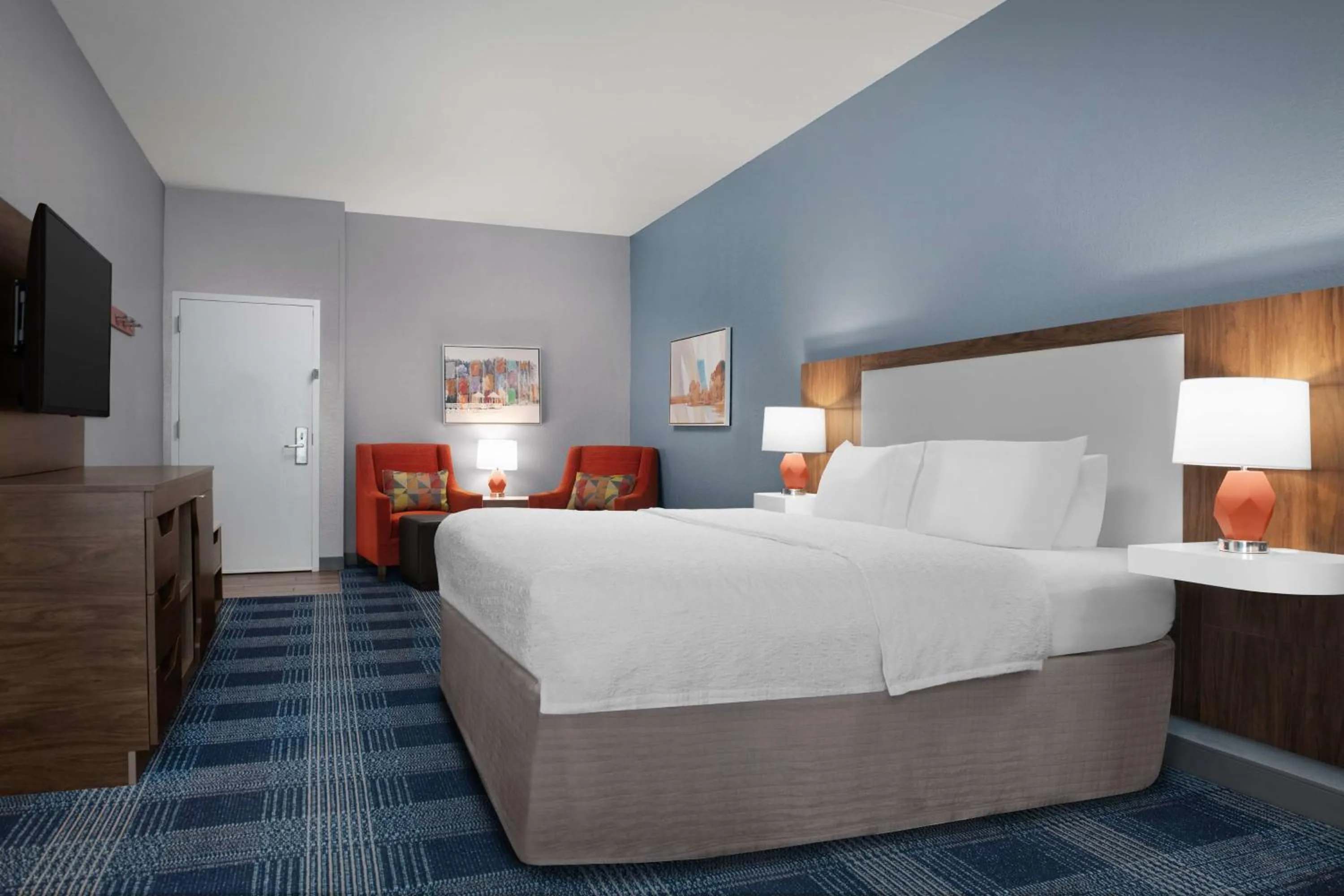 Bed in Hampton Inn Russellville