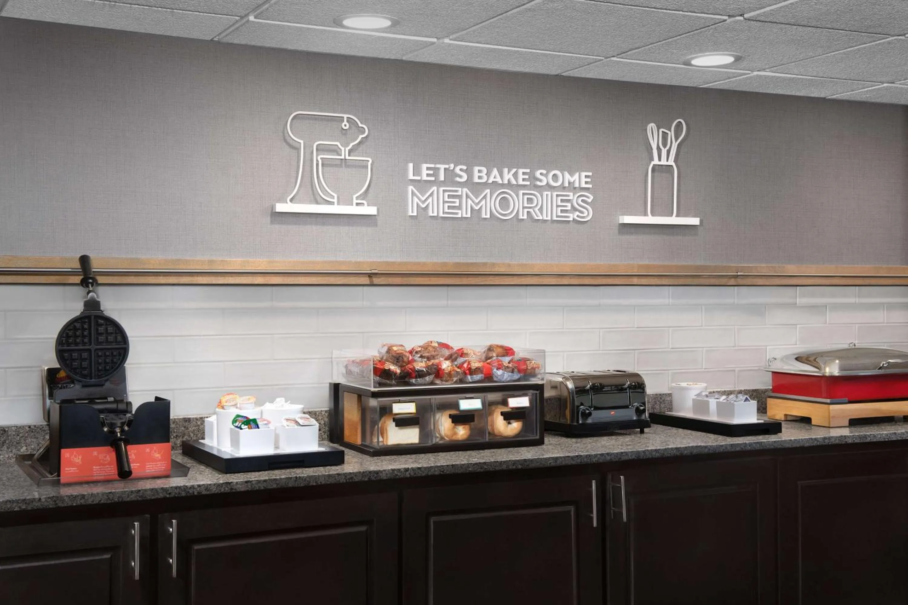 Breakfast in Hampton Inn Russellville