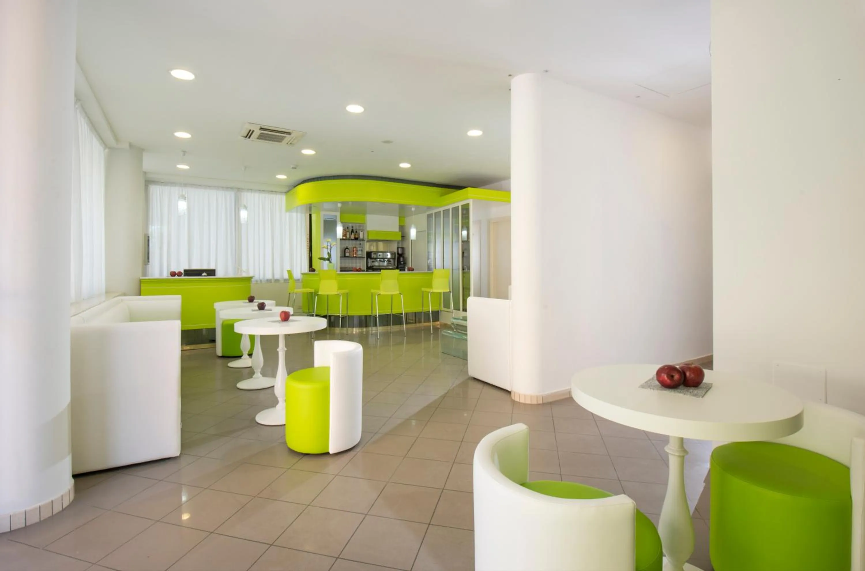 Lobby or reception in Hotel Scarlet