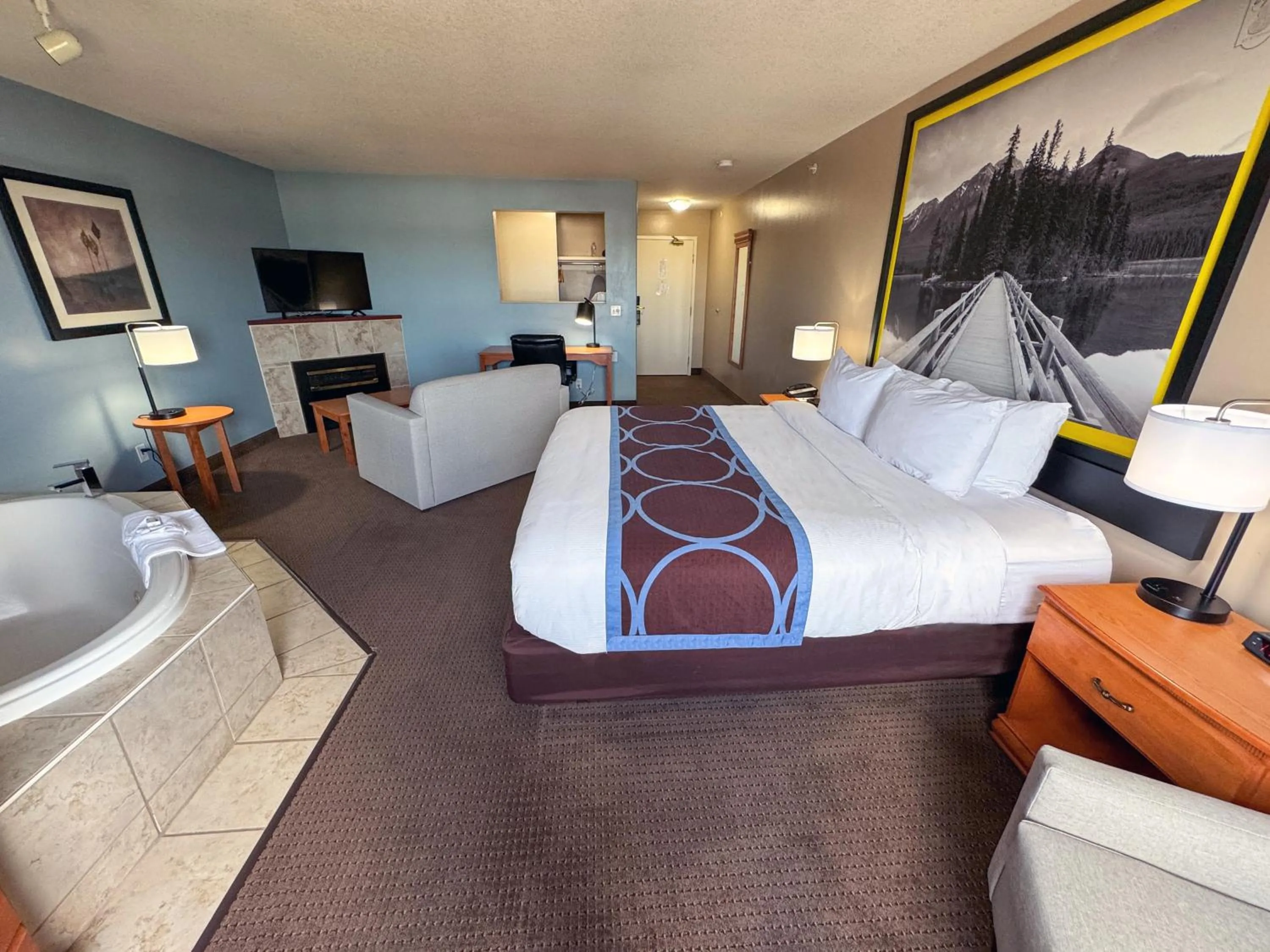 Bed in Super 8 by Wyndham Edmonton South