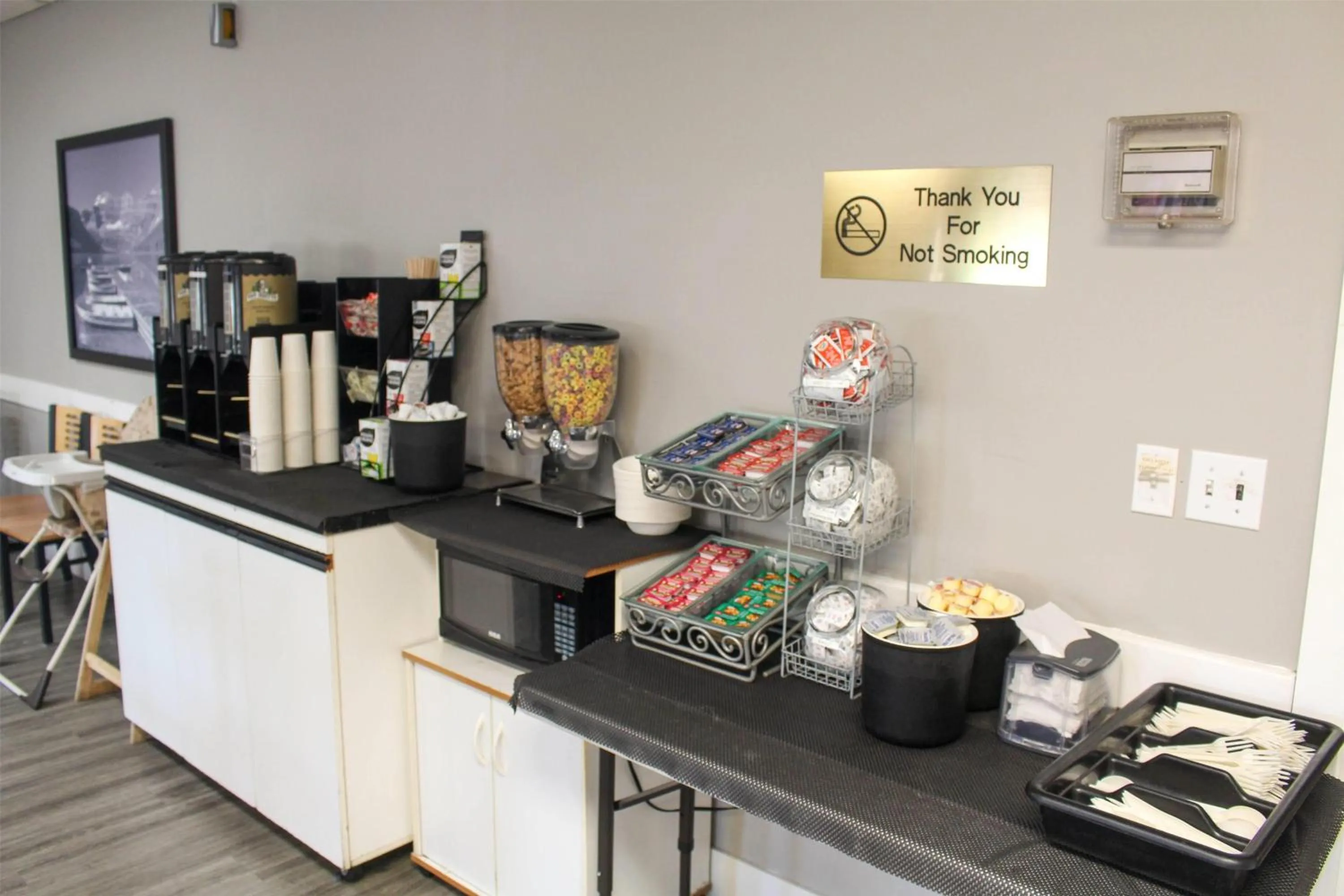 Breakfast in Super 8 by Wyndham Edmonton South