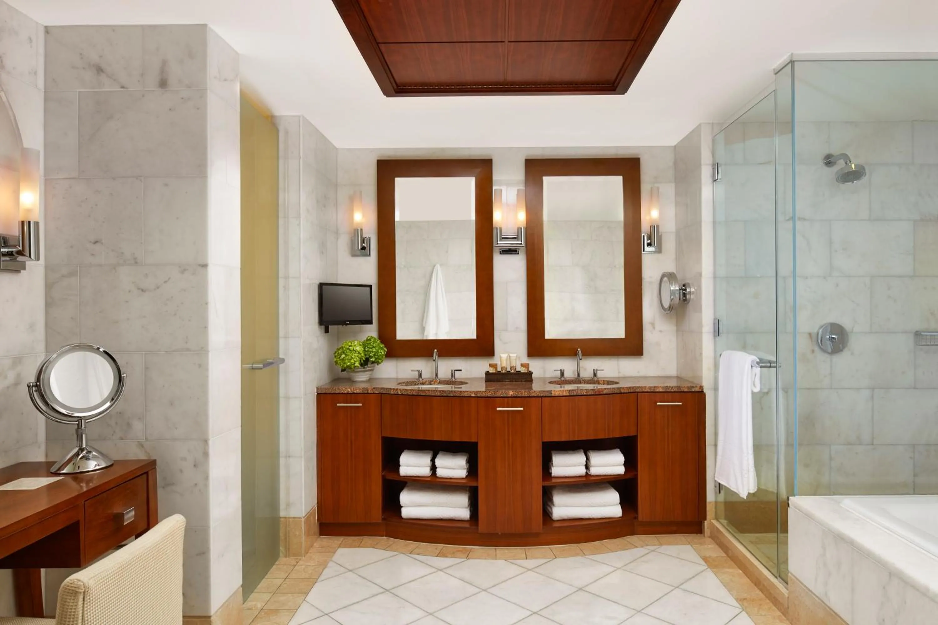 Toilet in The Reef at Atlantis