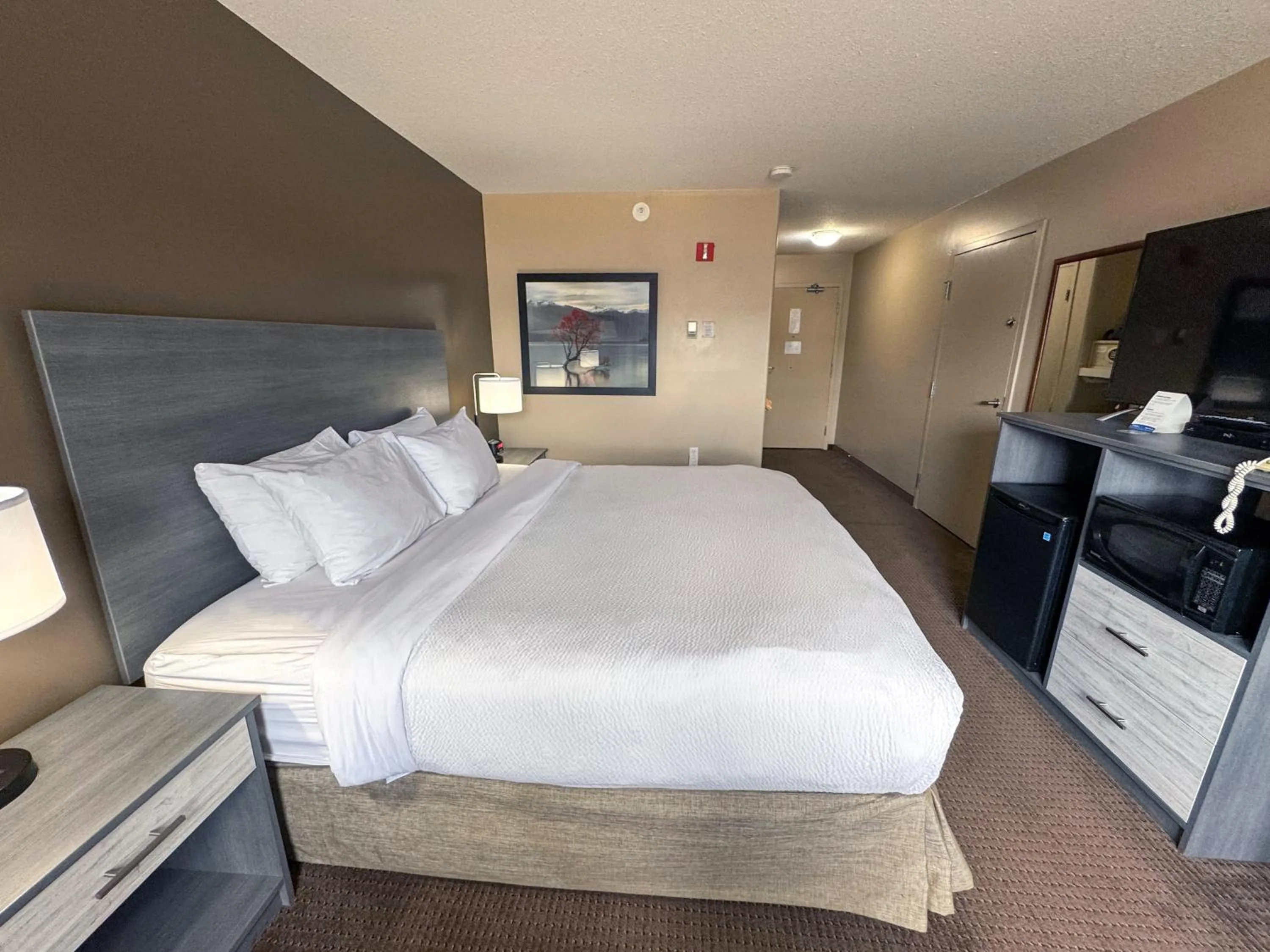 Bed in Ramada by Wyndham Sherwood Park